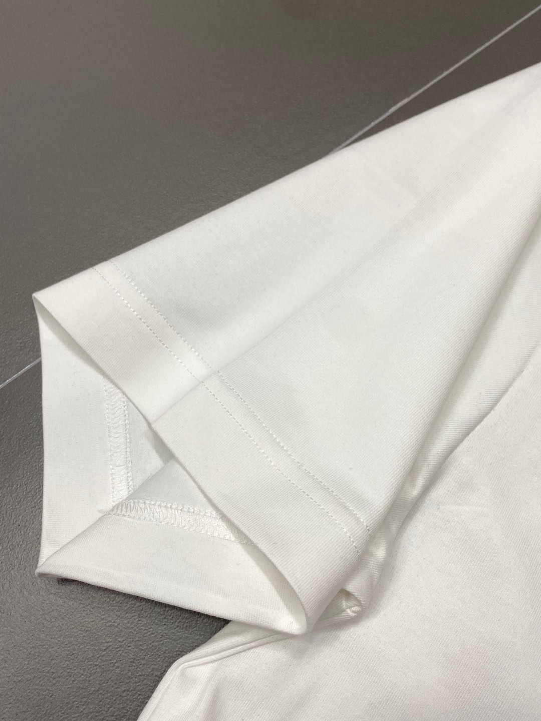  。Dior迪奥💥独家专供新款原单男士休闲短袖 高端  高版本 时尚百搭爆款⚠️⚠️✨✨进口面料 手感超