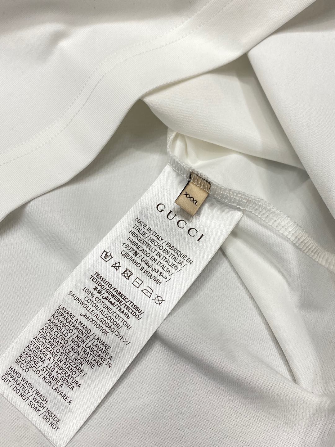  。Gucci古驰💥独家专供新款原单男士休闲短袖 高端  高版本 时尚百搭爆款⚠️⚠️✨✨进口面料 手感