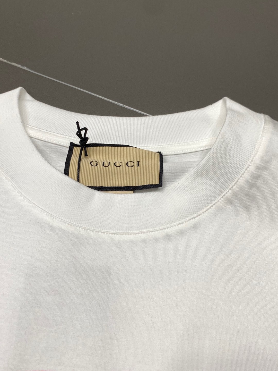  。Gucci古驰💥独家专供新款原单男士休闲短袖 高端  高版本 时尚百搭爆款⚠️⚠️✨✨进口面料 手感