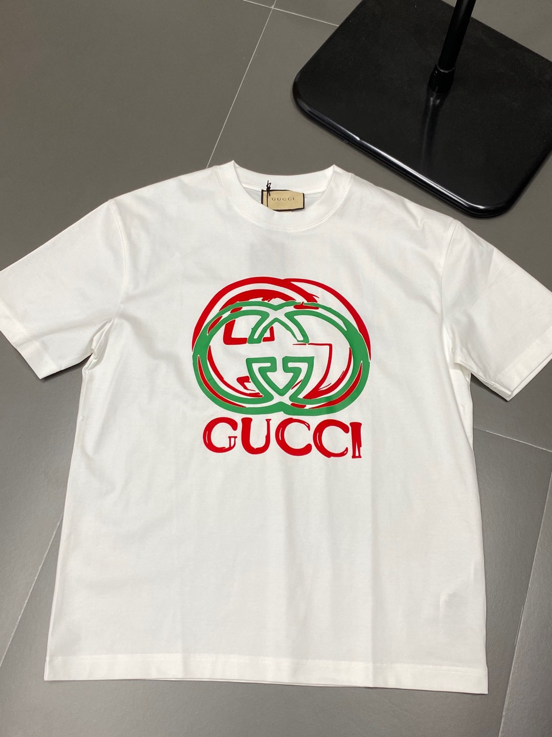  。Gucci古驰💥独家专供新款原单男士休闲短袖 高端  高版本 时尚百搭爆款⚠️⚠️✨✨进口面料 手感