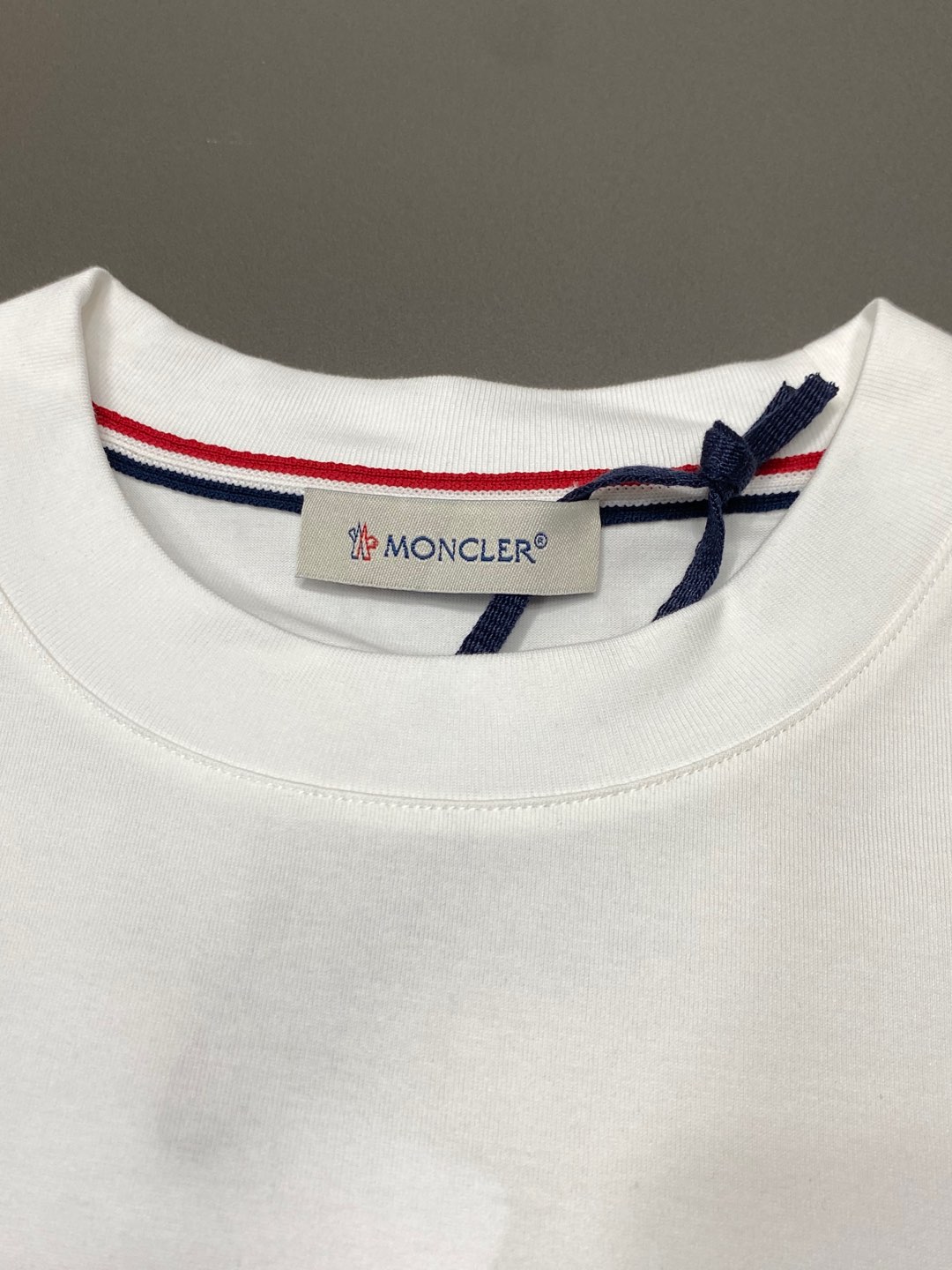  。Moncler蒙口💥独家专供新款原单男士休闲短袖 高端  高版本 时尚百搭爆款⚠️⚠️✨✨进口面料 