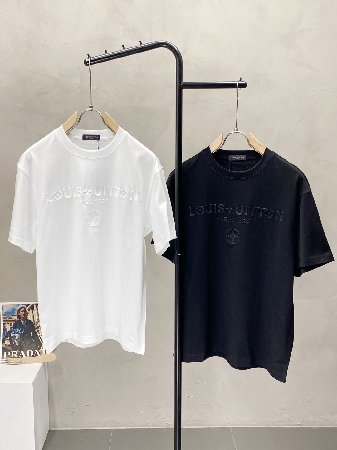  。Louis Vuitton路易威登💥独家专供新款原单男士休闲短袖 高端  高版本 时尚百搭爆款⚠️⚠