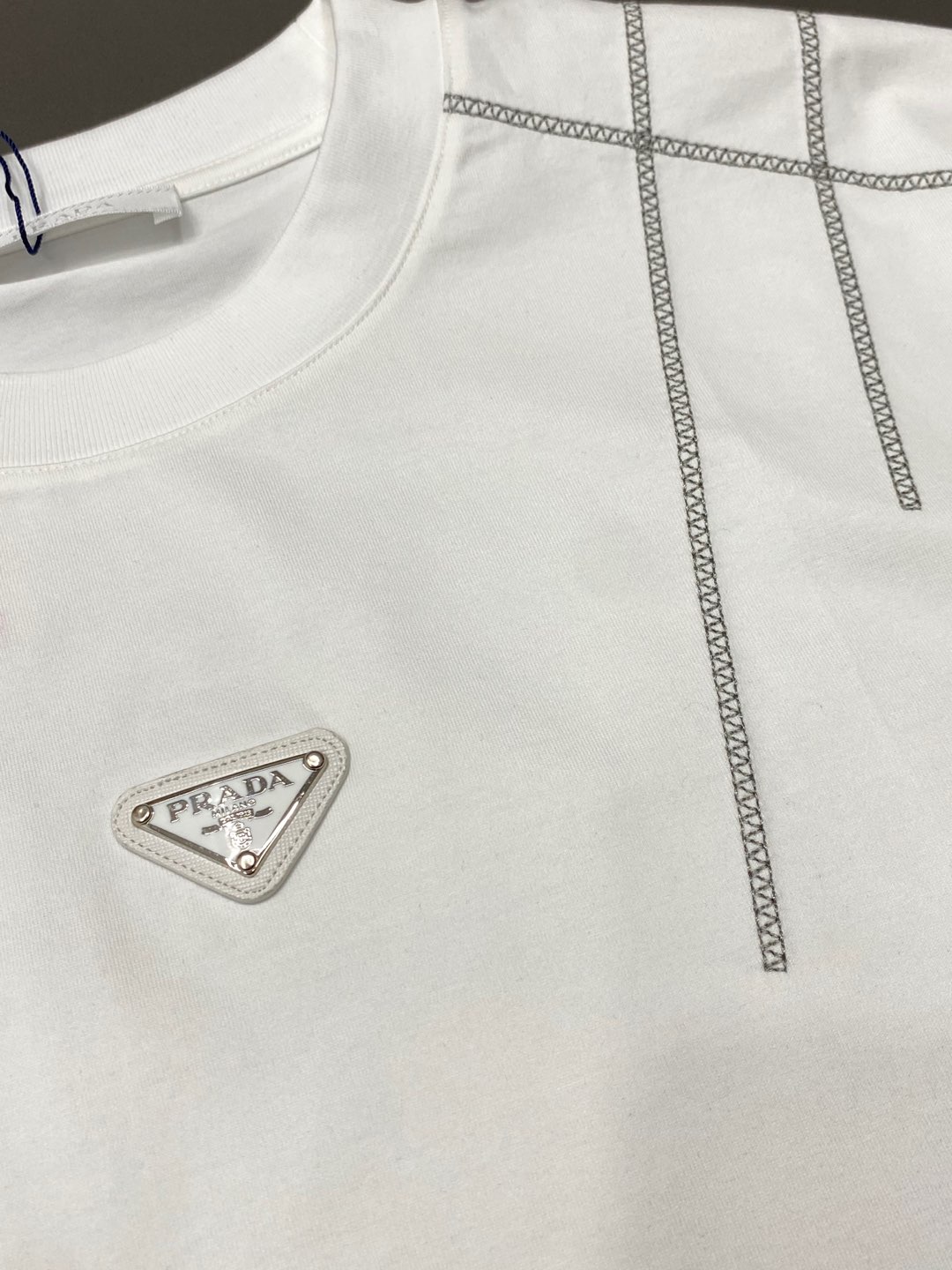  。Prada普拉达💥独家专供新款原单男士休闲短袖 高端  高版本 时尚百搭爆款⚠️⚠️✨✨进口面料 手