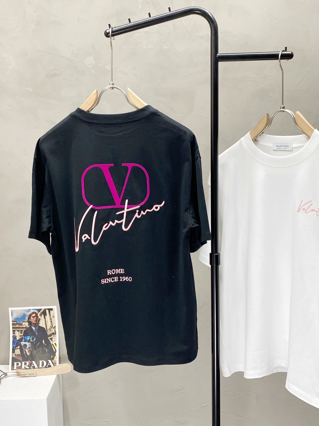    。VALENTINO华伦天奴💥独家专供新款原单男士休闲春夏短袖 高端  高端版本 时尚百搭爆款⚠️