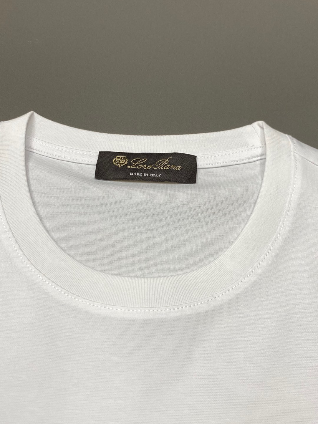    。lP🆕-Loro Piano诺悠翩雅💥独家专供新款原单男士休闲春夏短袖 高端  高端版本 时尚百