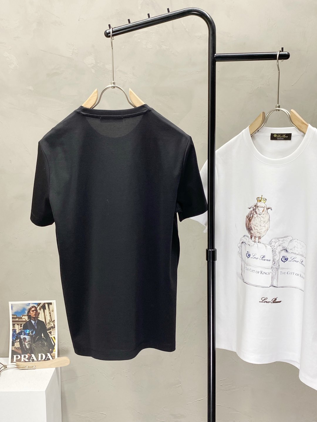    。lP🆕-Loro Piano诺悠翩雅💥独家专供新款原单男士休闲春夏短袖 高端  高端版本 时尚百