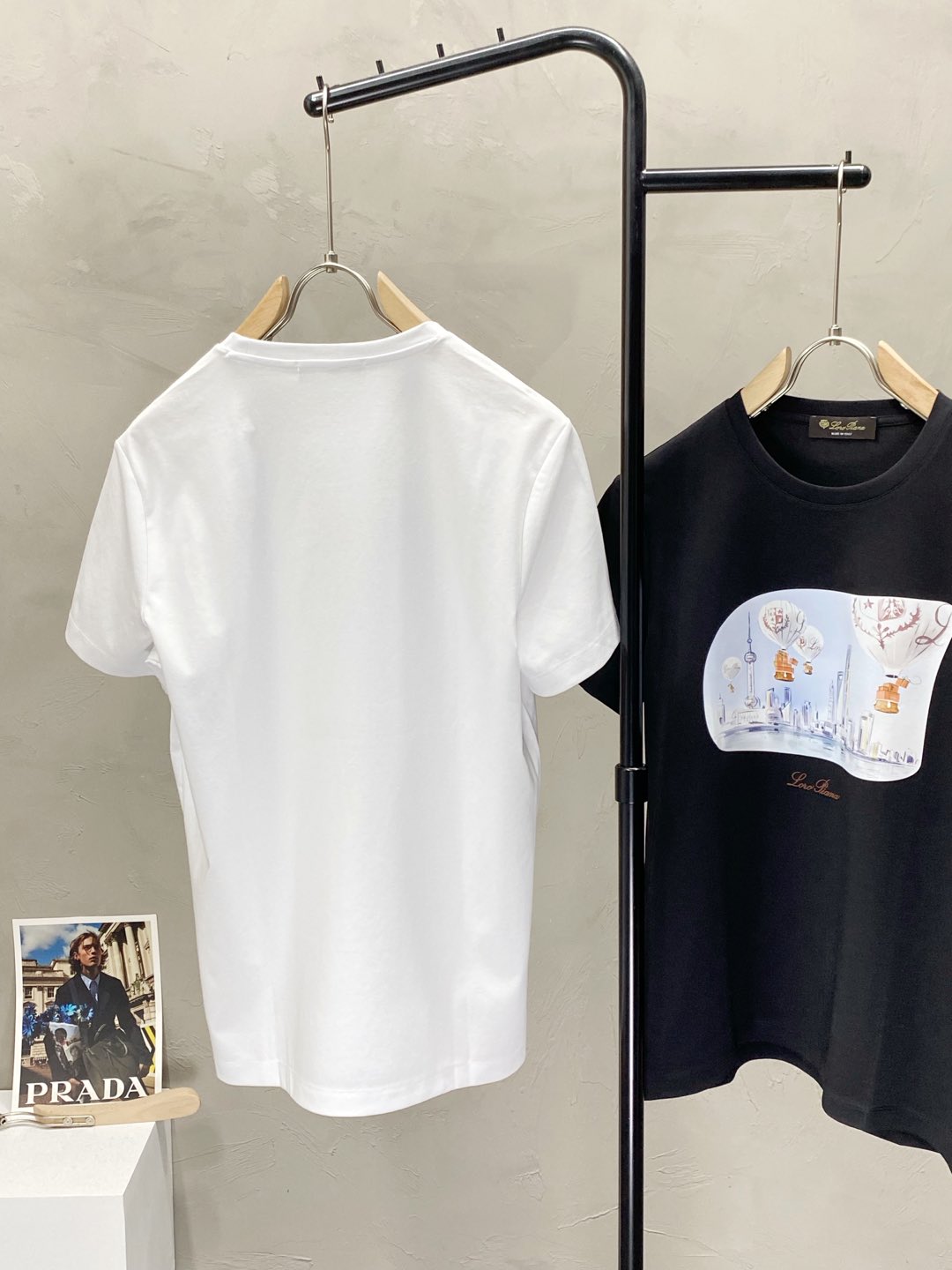    。lP🆕-Loro Piano诺悠翩雅💥独家专供新款原单男士休闲春夏短袖 高端  高端版本 时尚百