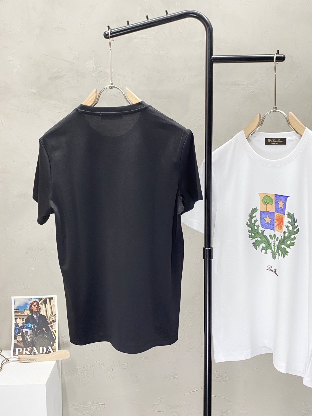    。lP🆕-Loro Piano诺悠翩雅💥独家专供新款原单男士休闲春夏短袖 高端  高端版本 时尚百