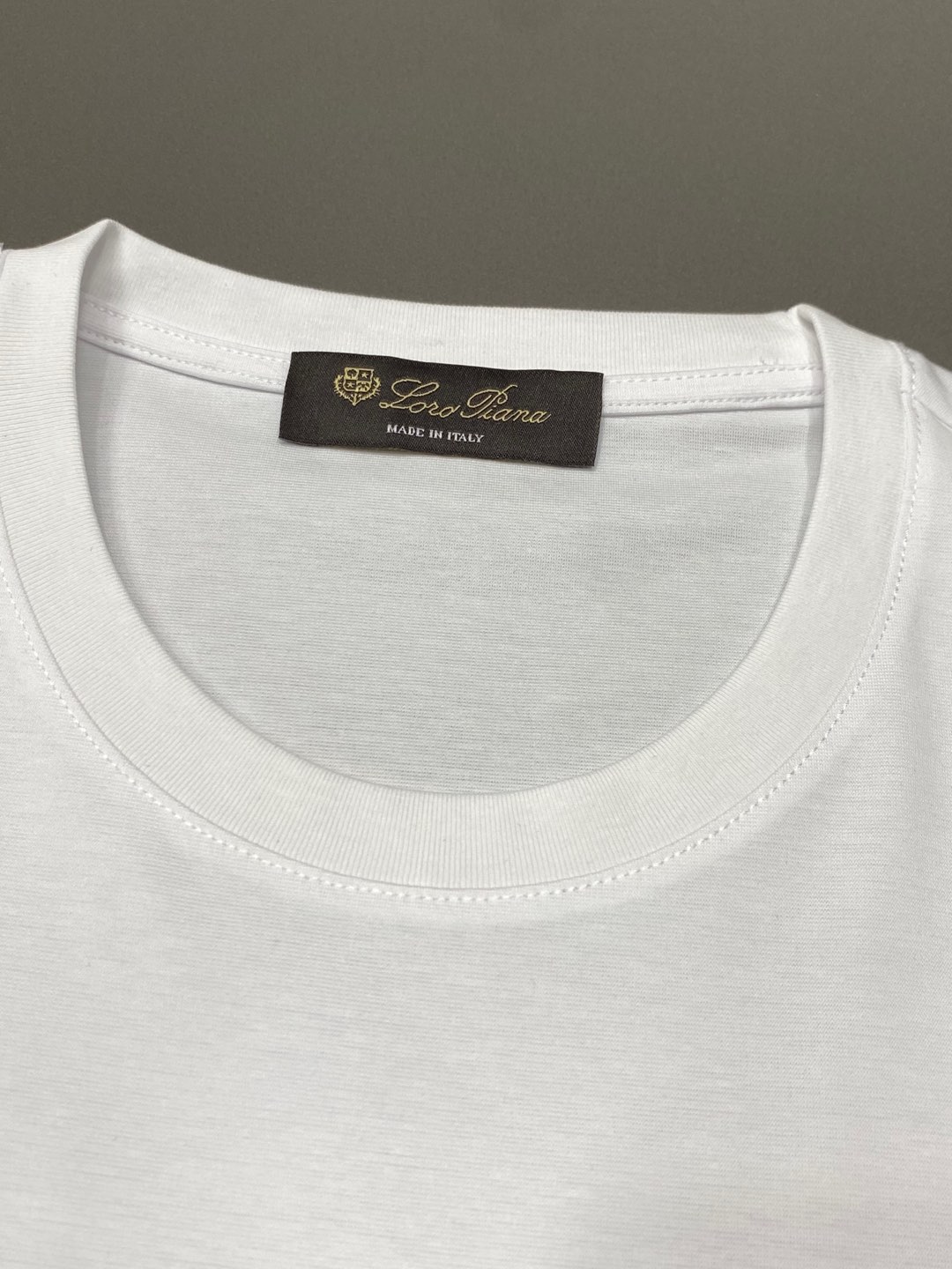    。lP🆕-Loro Piano诺悠翩雅💥独家专供新款原单男士休闲春夏短袖 高端  高端版本 时尚百