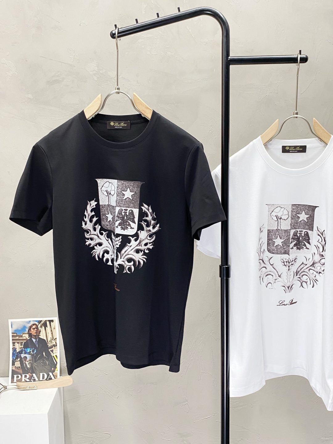    。lP🆕-Loro Piano诺悠翩雅💥独家专供新款原单男士休闲春夏短袖 高端  高端版本 时尚百