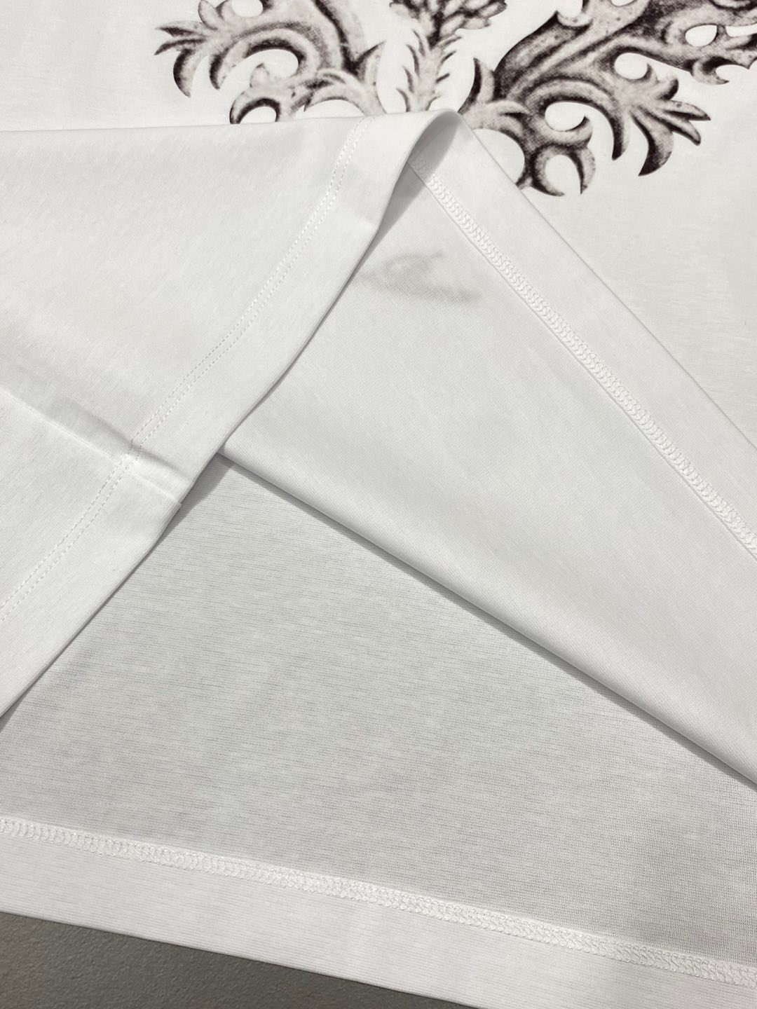    。lP🆕-Loro Piano诺悠翩雅💥独家专供新款原单男士休闲春夏短袖 高端  高端版本 时尚百