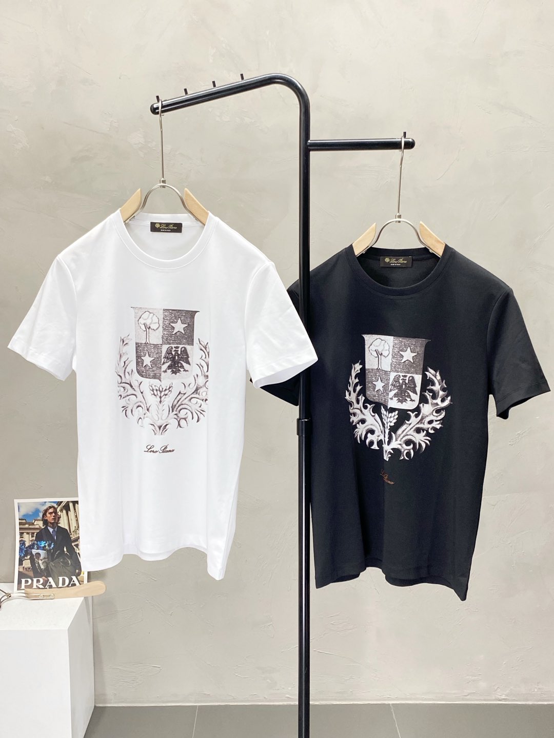    。lP🆕-Loro Piano诺悠翩雅💥独家专供新款原单男士休闲春夏短袖 高端  高端版本 时尚百