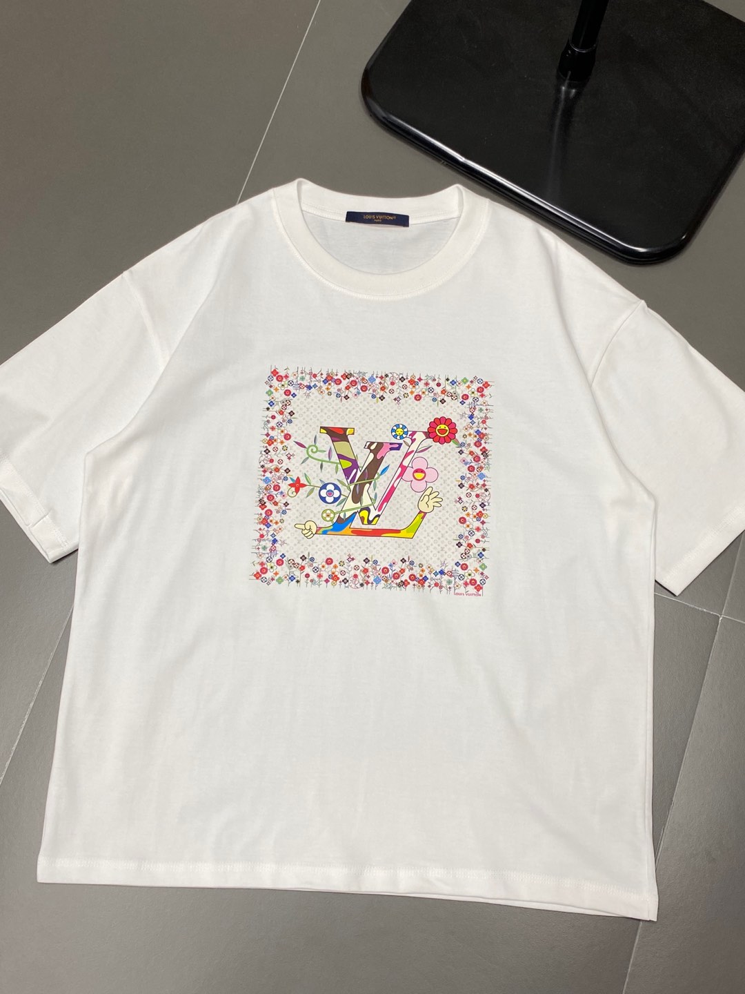    。Louis Vuitton路易威登💥独家专供新款原单男士休闲春夏短袖 高端  高端版本 时尚百搭