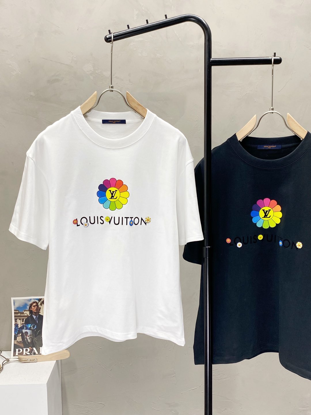    。Louis Vuitton路易威登💥独家专供新款原单男士休闲春夏短袖 高端  高端版本 时尚百搭