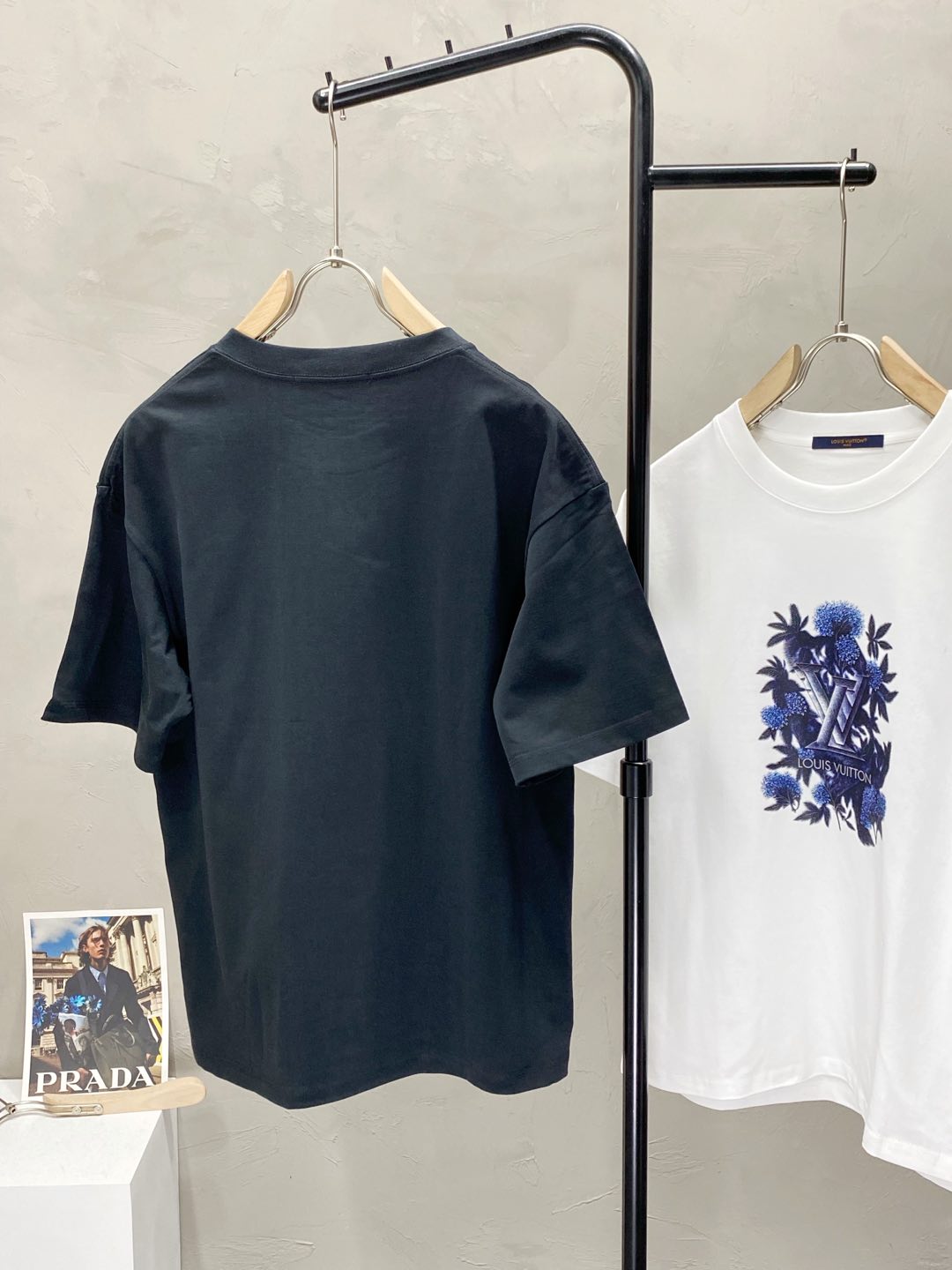    。Louis Vuitton路易威登💥独家专供新款原单男士休闲春夏短袖 高端  高端版本 时尚百搭