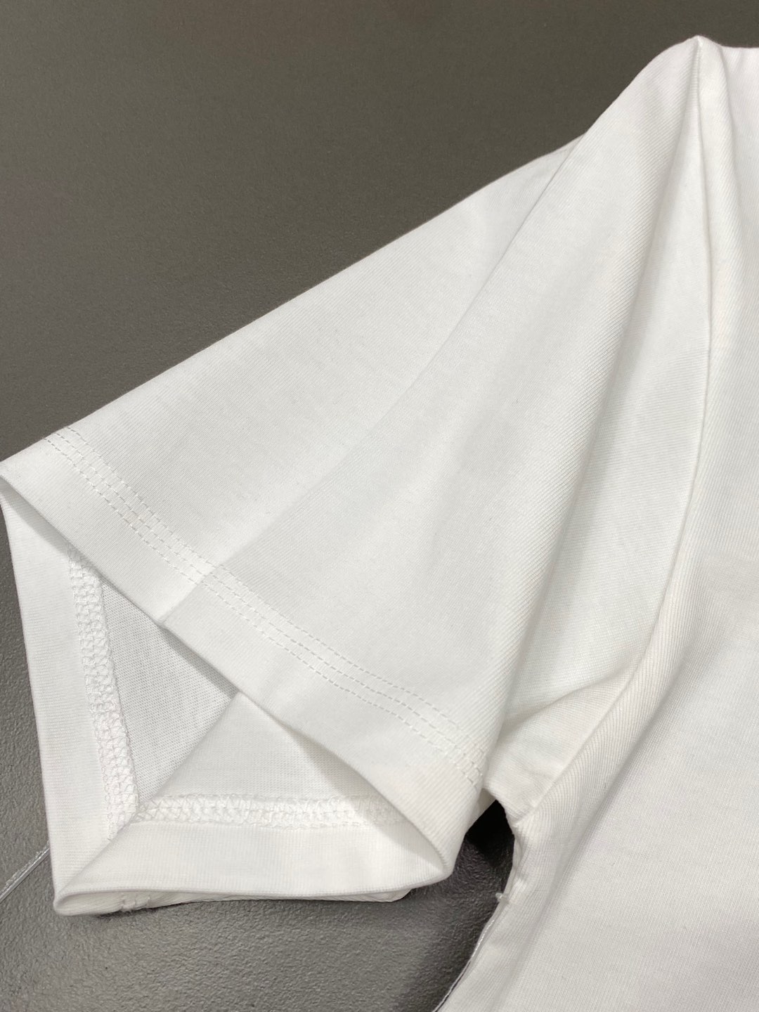    。Dior迪奥💥独家专供新款原单男士休闲春夏短袖 高端  高端版本 时尚百搭爆款⚠️⚠️✨✨进口面