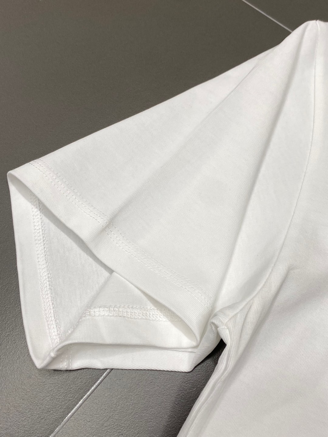    。FENDI芬迪💥独家专供新款原单男士休闲春夏短袖 高端  高端版本 时尚百搭爆款⚠️⚠️✨✨进口