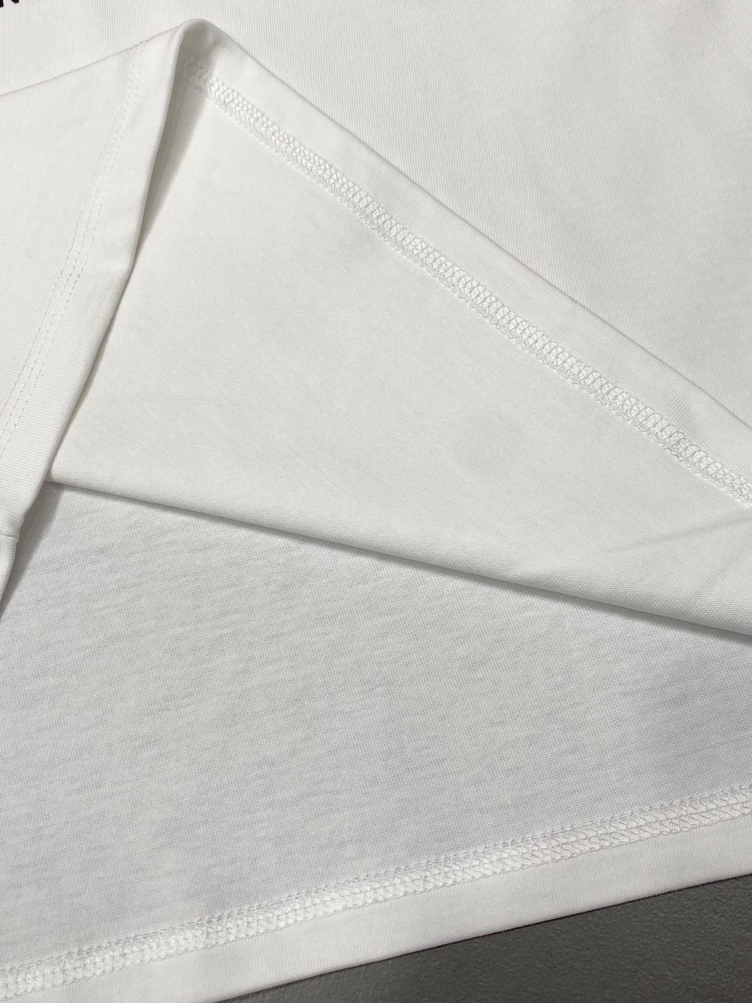    。FENDI芬迪💥独家专供新款原单男士休闲春夏短袖 高端  高端版本 时尚百搭爆款⚠️⚠️✨✨进口