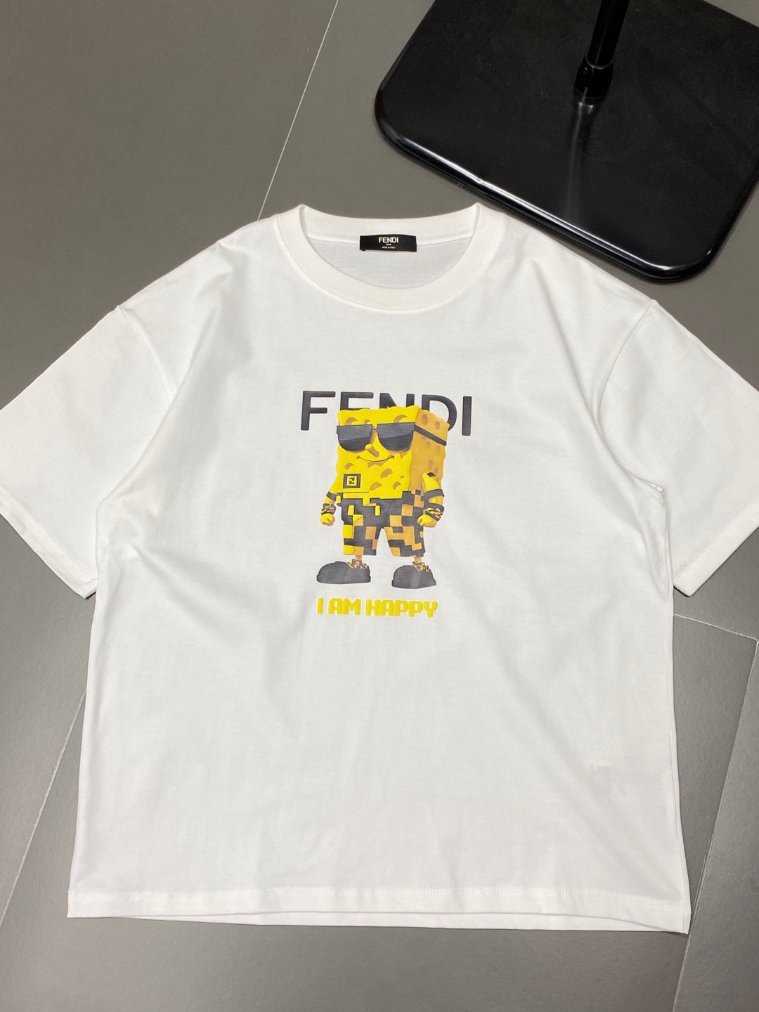    。FENDI芬迪💥独家专供新款原单男士休闲春夏短袖 高端  高端版本 时尚百搭爆款⚠️⚠️✨✨进口