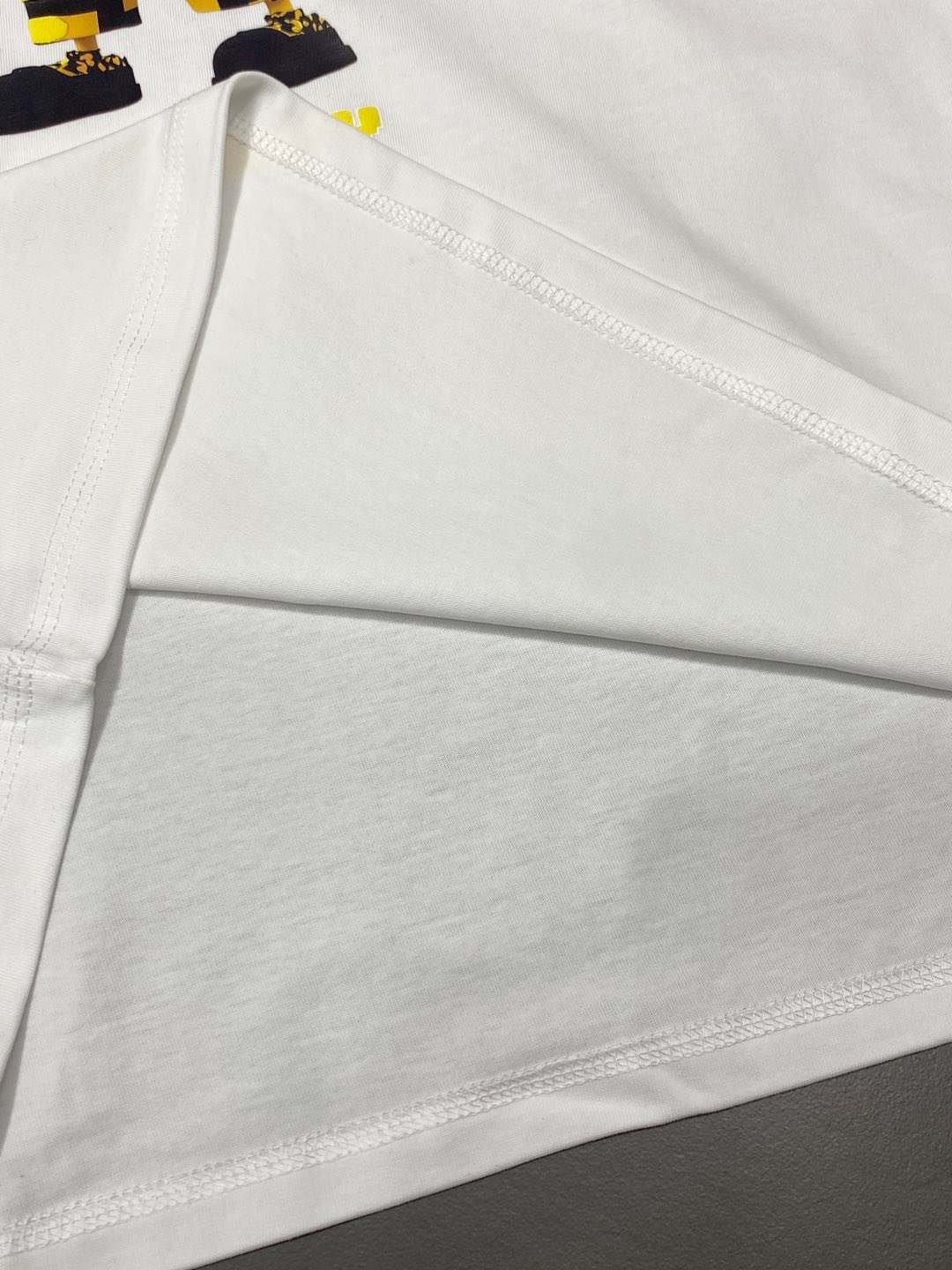    。FENDI芬迪💥独家专供新款原单男士休闲春夏短袖 高端  高端版本 时尚百搭爆款⚠️⚠️✨✨进口