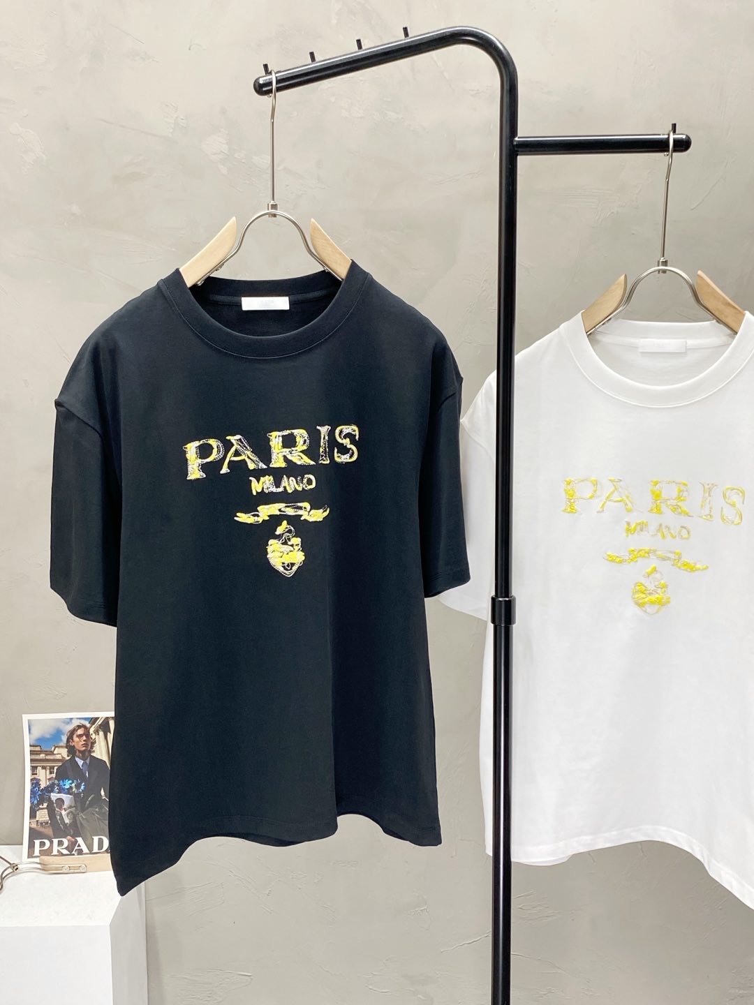    。Prada普拉达💥独家专供新款原单男士休闲春夏短袖 高端  高端版本 时尚百搭爆款⚠️⚠️✨✨进