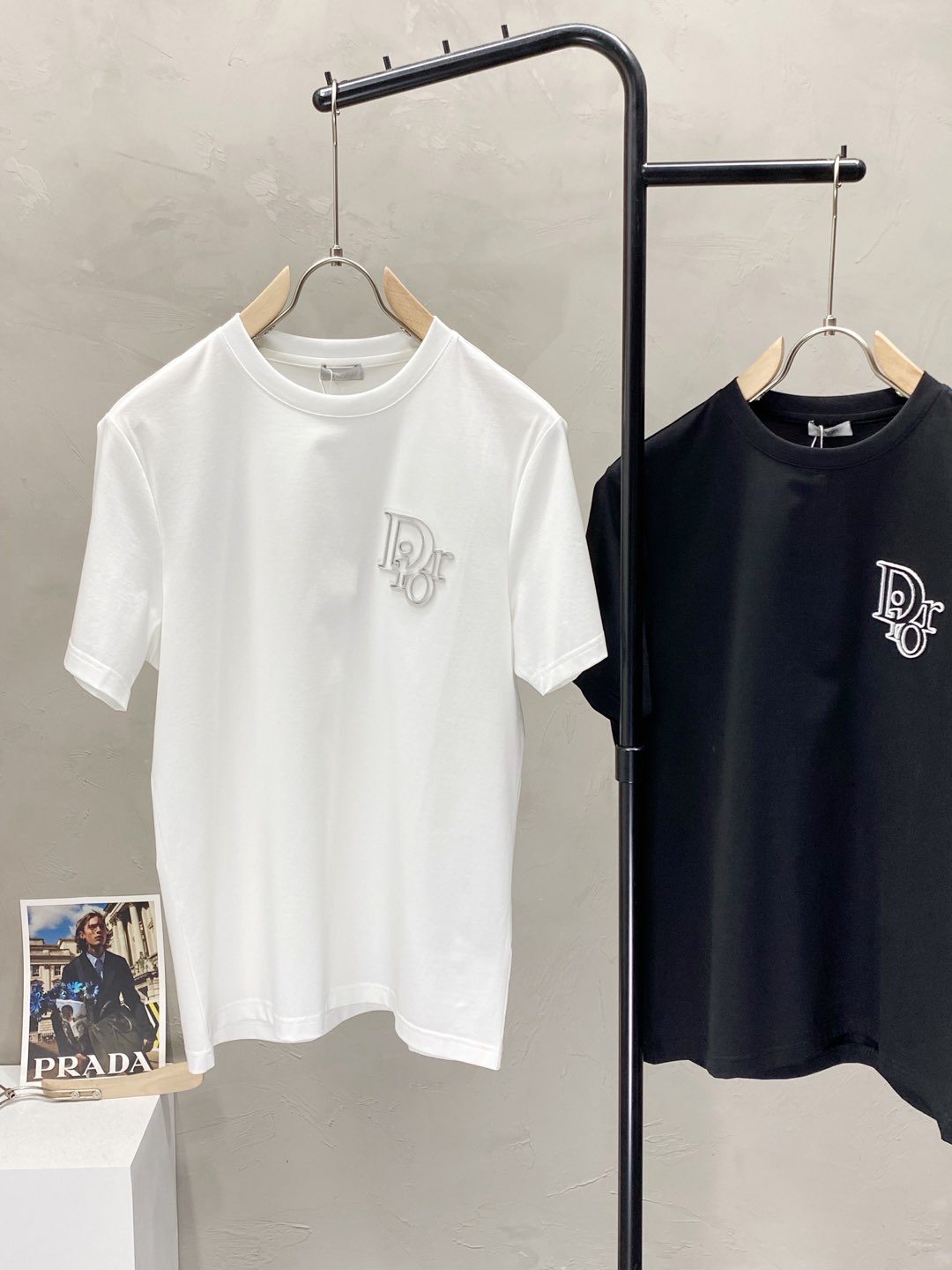  。Dior迪奥💥独家专供新款原单男士休闲短袖 高端  高版本 时尚百搭爆款⚠️⚠️✨✨进口面料 手感超