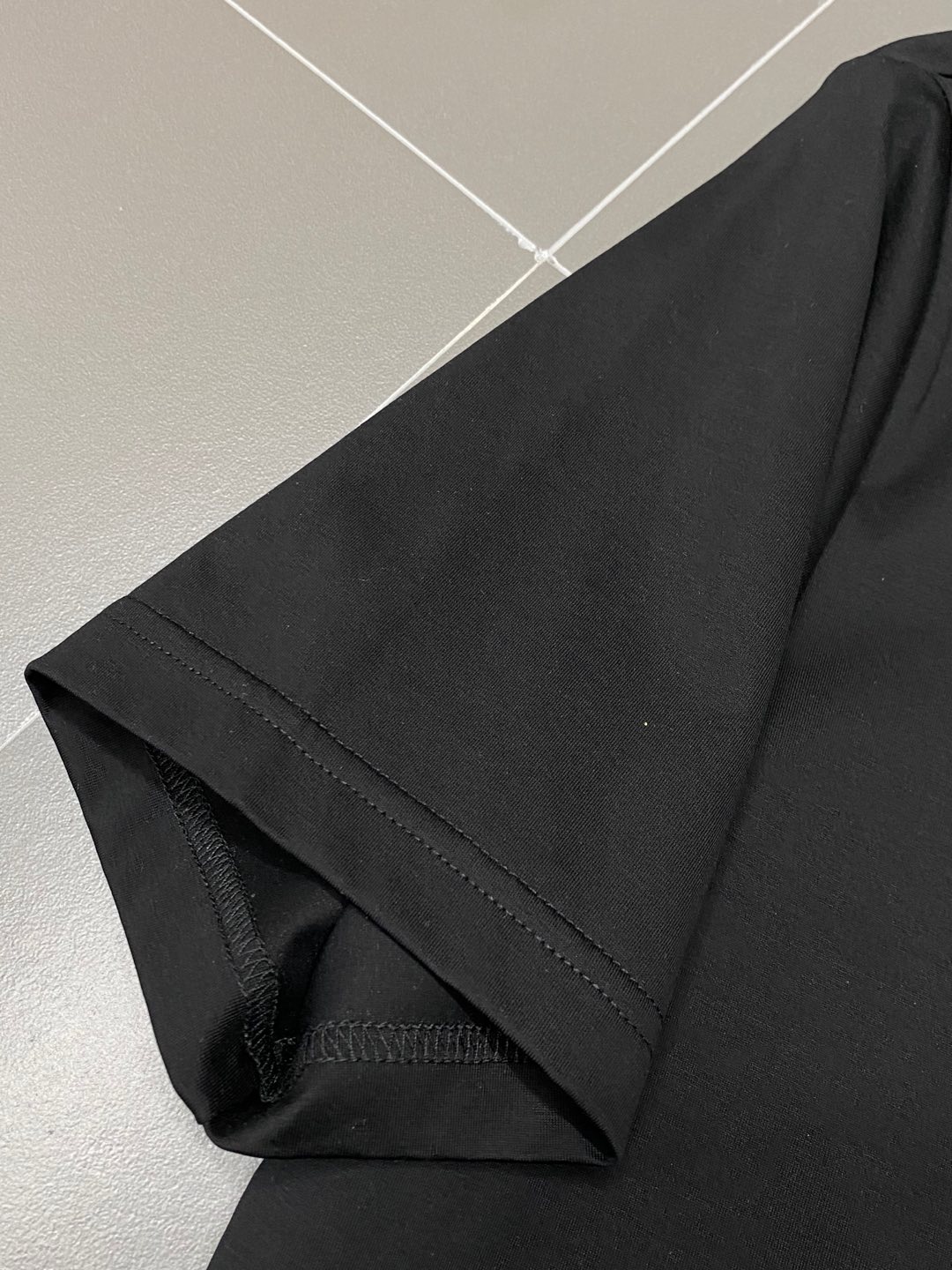  。Ami💥独家专供新款原单男士休闲短袖 高端  高版本 时尚百搭爆款⚠️⚠️✨✨进口面料 手感超柔软细