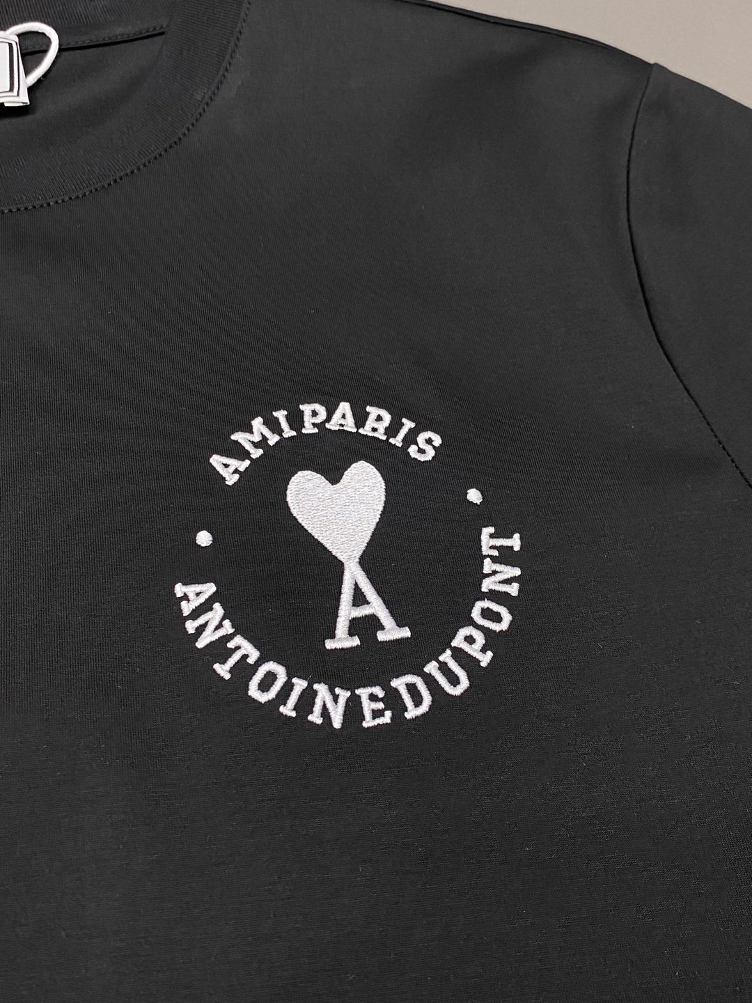  。Ami💥独家专供新款原单男士休闲短袖 高端  高版本 时尚百搭爆款⚠️⚠️✨✨进口面料 手感超柔软细