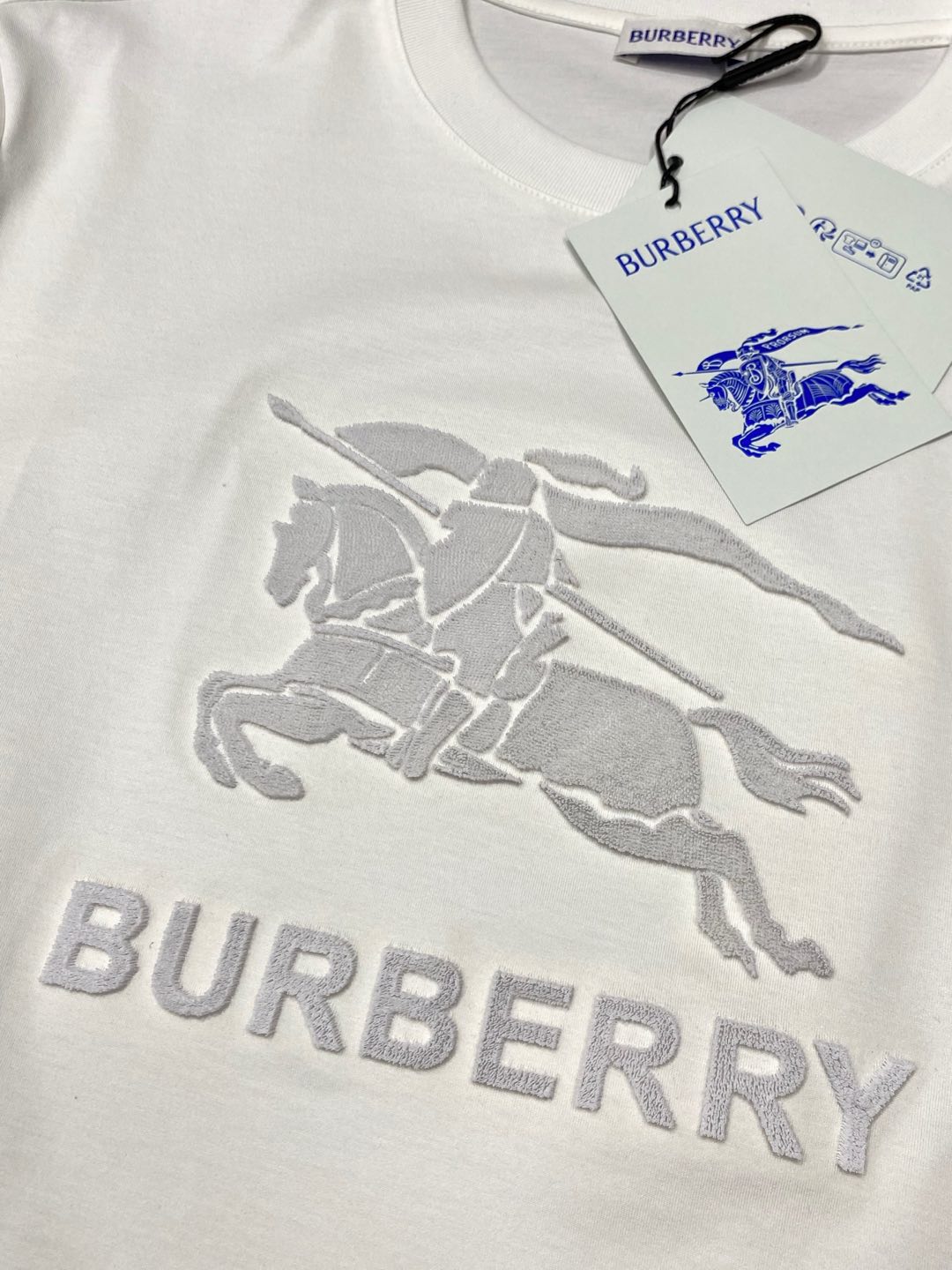  。Burberry巴宝莉💥独家专供新款原单男士休闲短袖 高端  高版本 时尚百搭爆款⚠️⚠️✨✨进口面