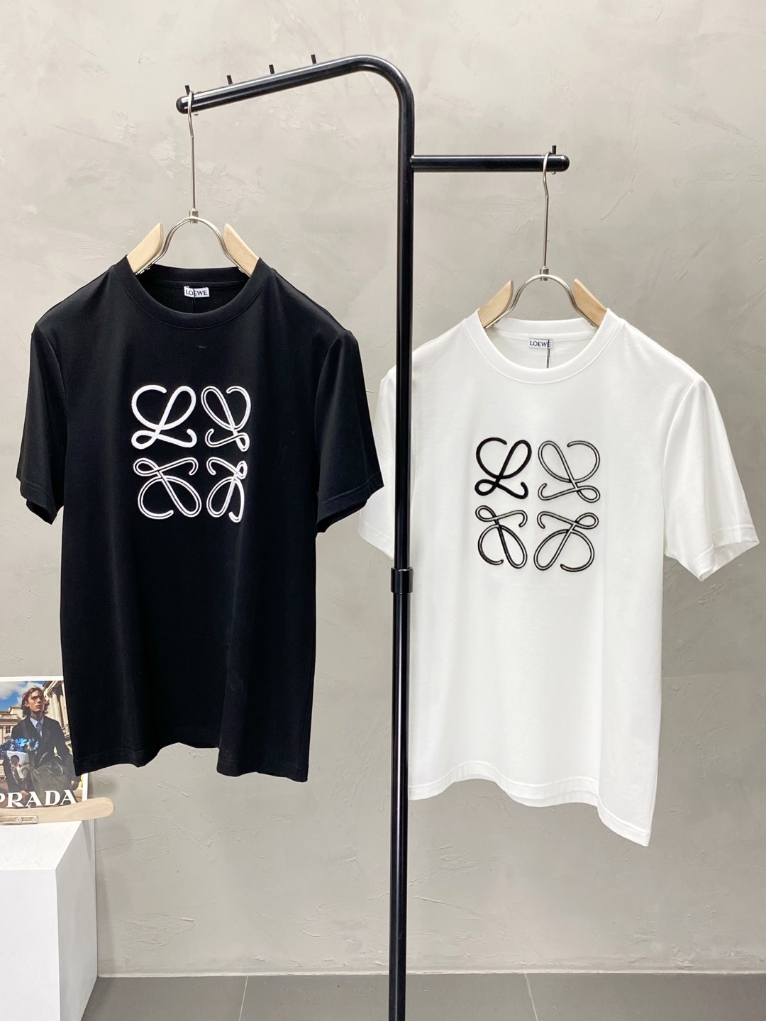  。Loewe罗意威💥独家专供新款原单男士休闲短袖 高端  高版本 时尚百搭爆款⚠️⚠️✨✨进口面料 手