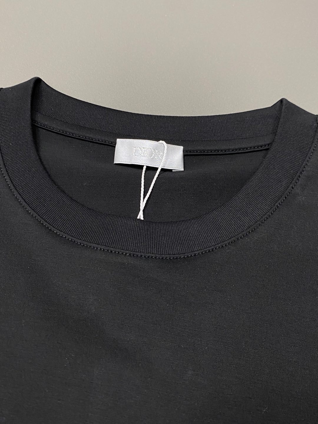  。Dior迪奥💥独家专供新款原单男士休闲短袖 高端  高版本 时尚百搭爆款⚠️⚠️✨✨进口面料 手感超