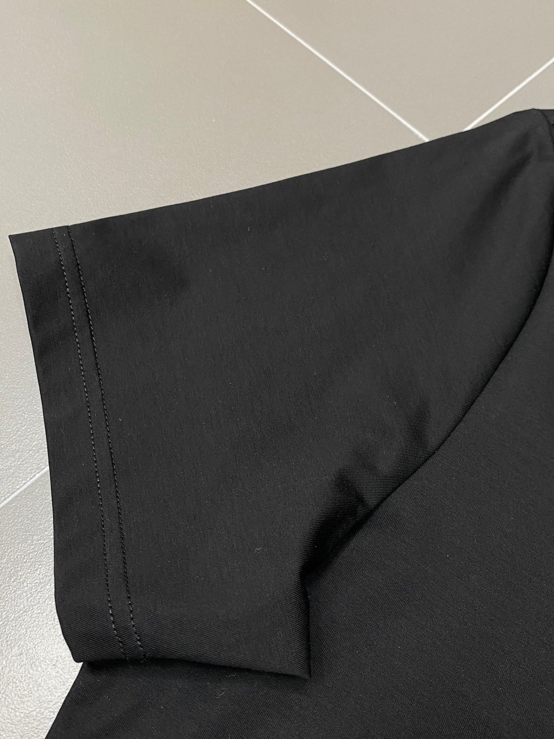  。Dior迪奥💥独家专供新款原单男士休闲短袖 高端  高版本 时尚百搭爆款⚠️⚠️✨✨进口面料 手感超