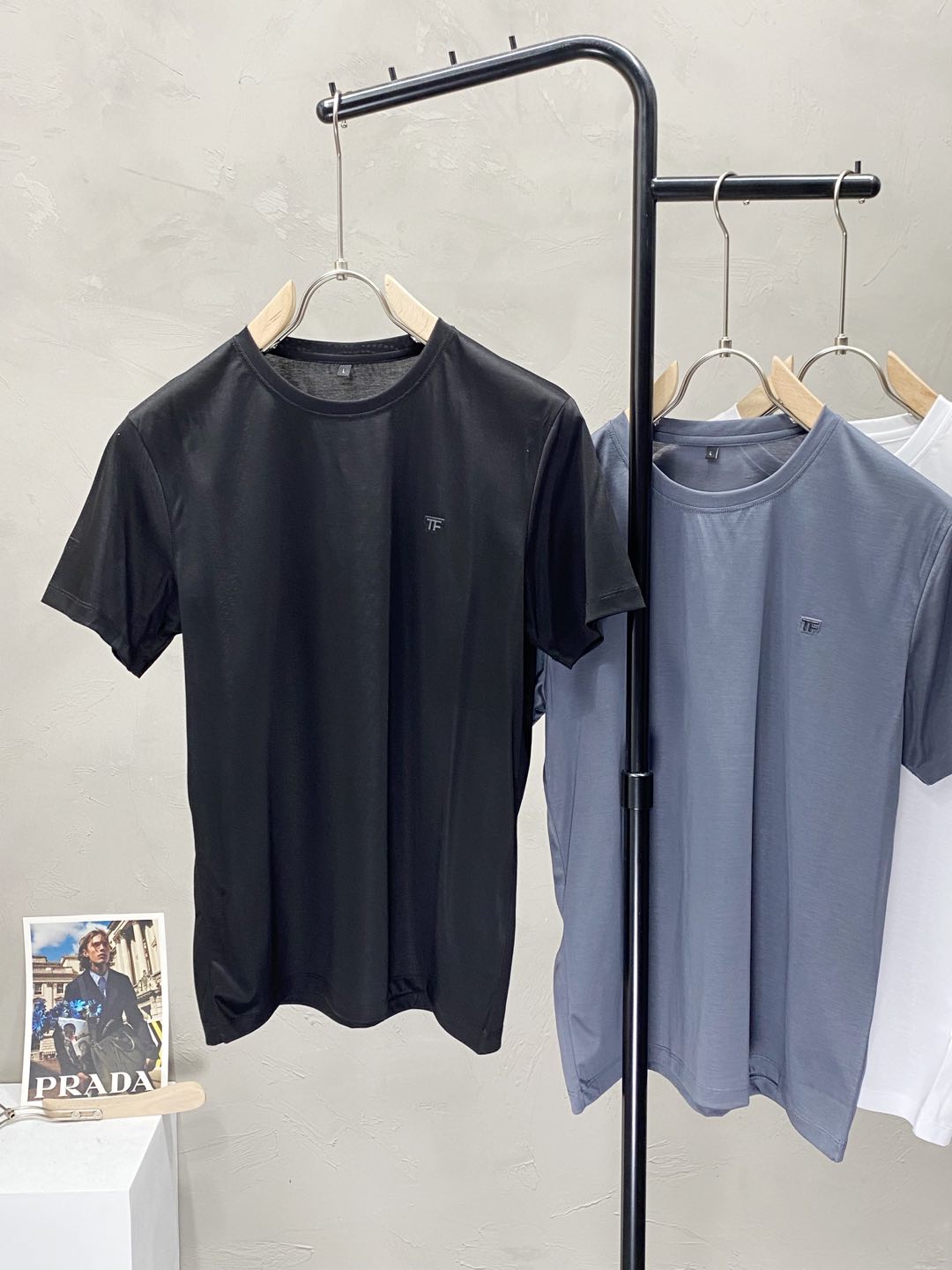    。Tom Ford汤姆福特💥独家专供新款原单男士休闲春夏短袖 高端  高端版本 时尚百搭爆款⚠️⚠