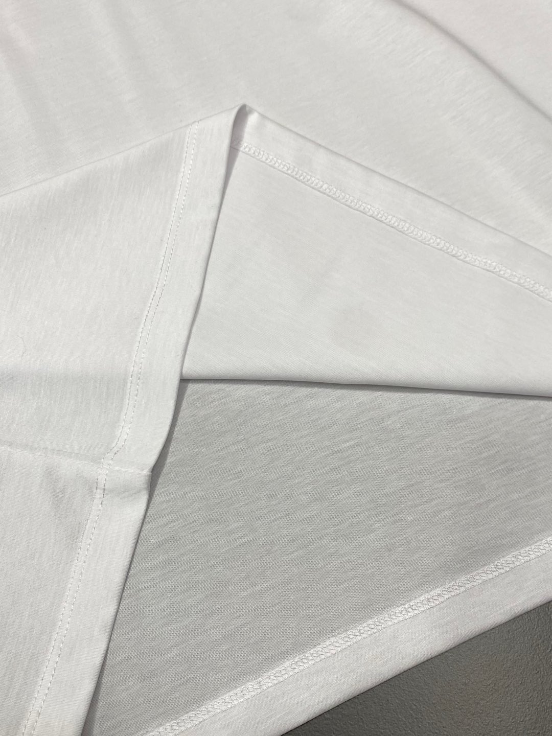    。Tom Ford汤姆福特💥独家专供新款原单男士休闲春夏短袖 高端  高端版本 时尚百搭爆款⚠️⚠