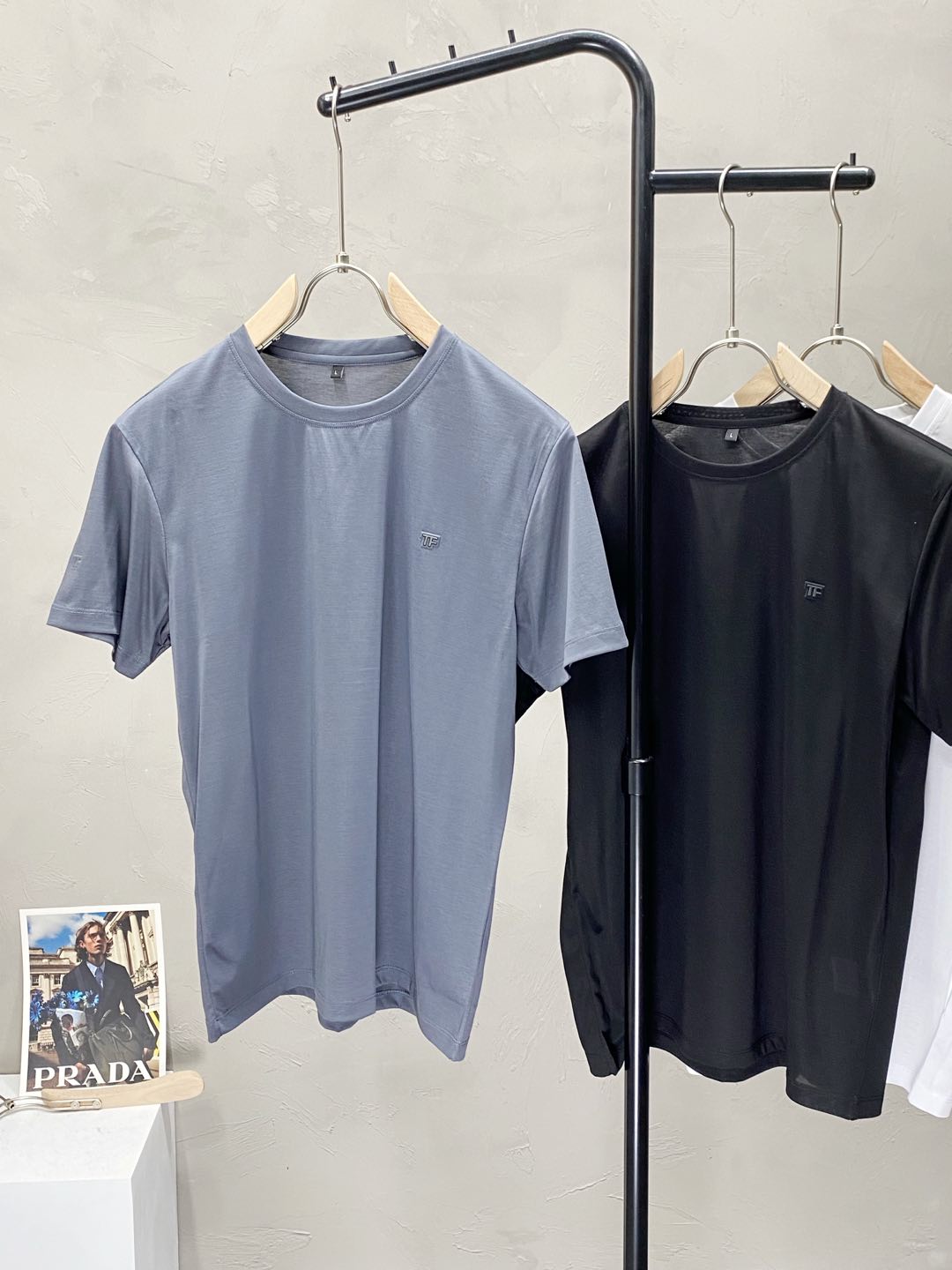    。Tom Ford汤姆福特💥独家专供新款原单男士休闲春夏短袖 高端  高端版本 时尚百搭爆款⚠️⚠