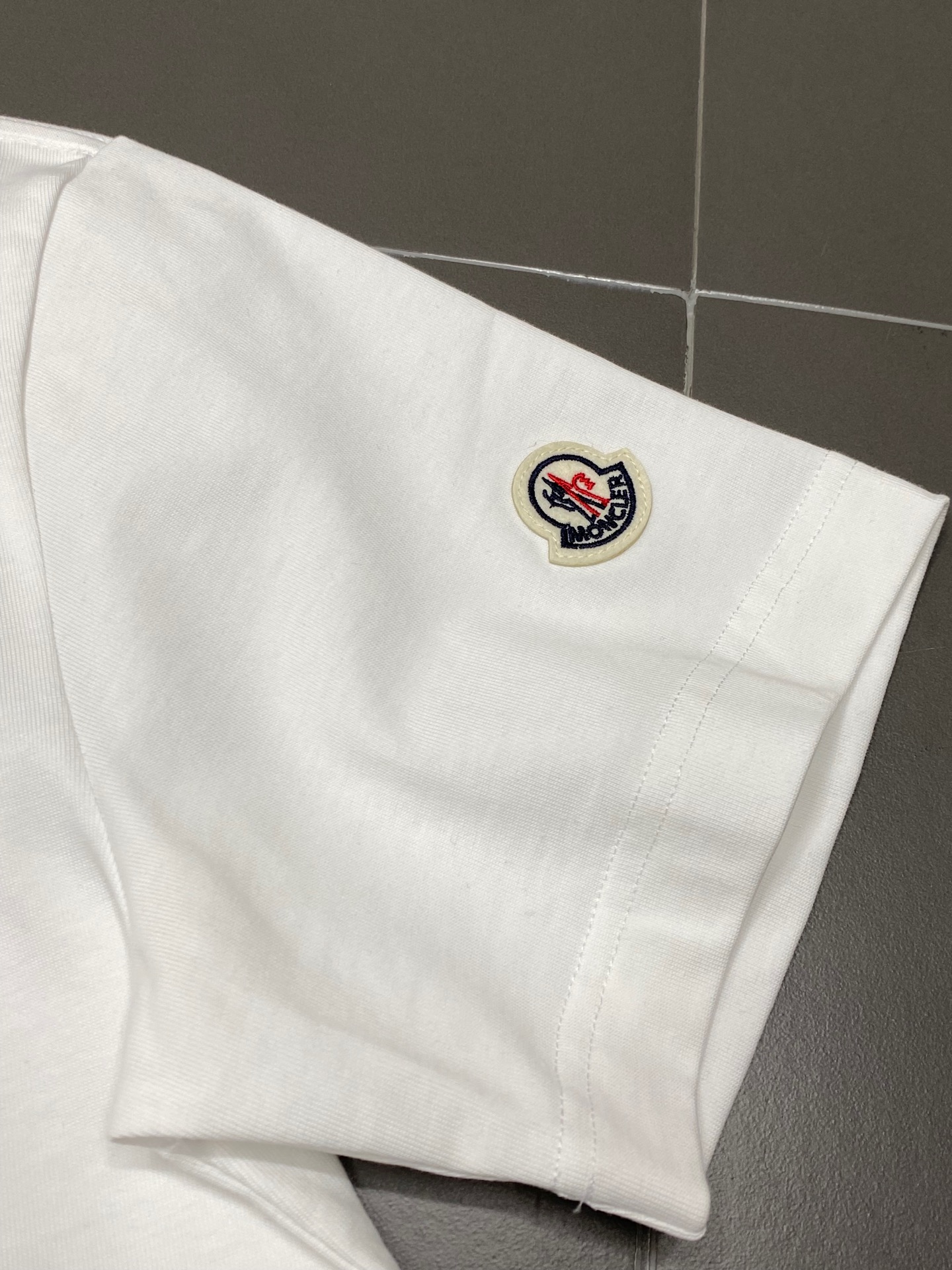    。Moncler蒙口💥独家专供新款原单男士休闲春夏短袖 高端  高端版本 时尚百搭爆款⚠️⚠️✨✨