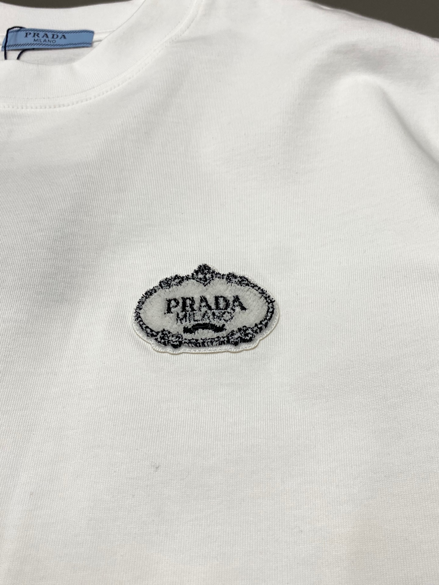    。Prada普拉达💥独家专供新款原单男士休闲春夏短袖 高端  高端版本 时尚百搭爆款⚠️⚠️✨✨进