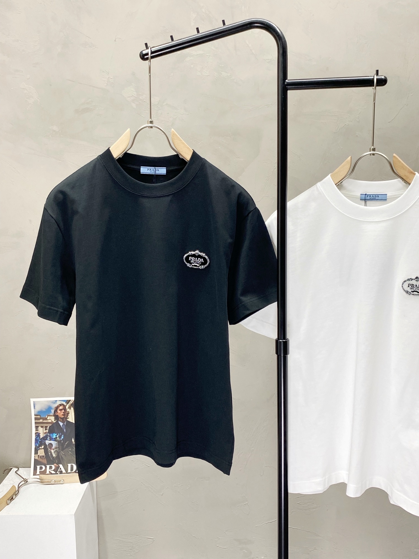    。Prada普拉达💥独家专供新款原单男士休闲春夏短袖 高端  高端版本 时尚百搭爆款⚠️⚠️✨✨进