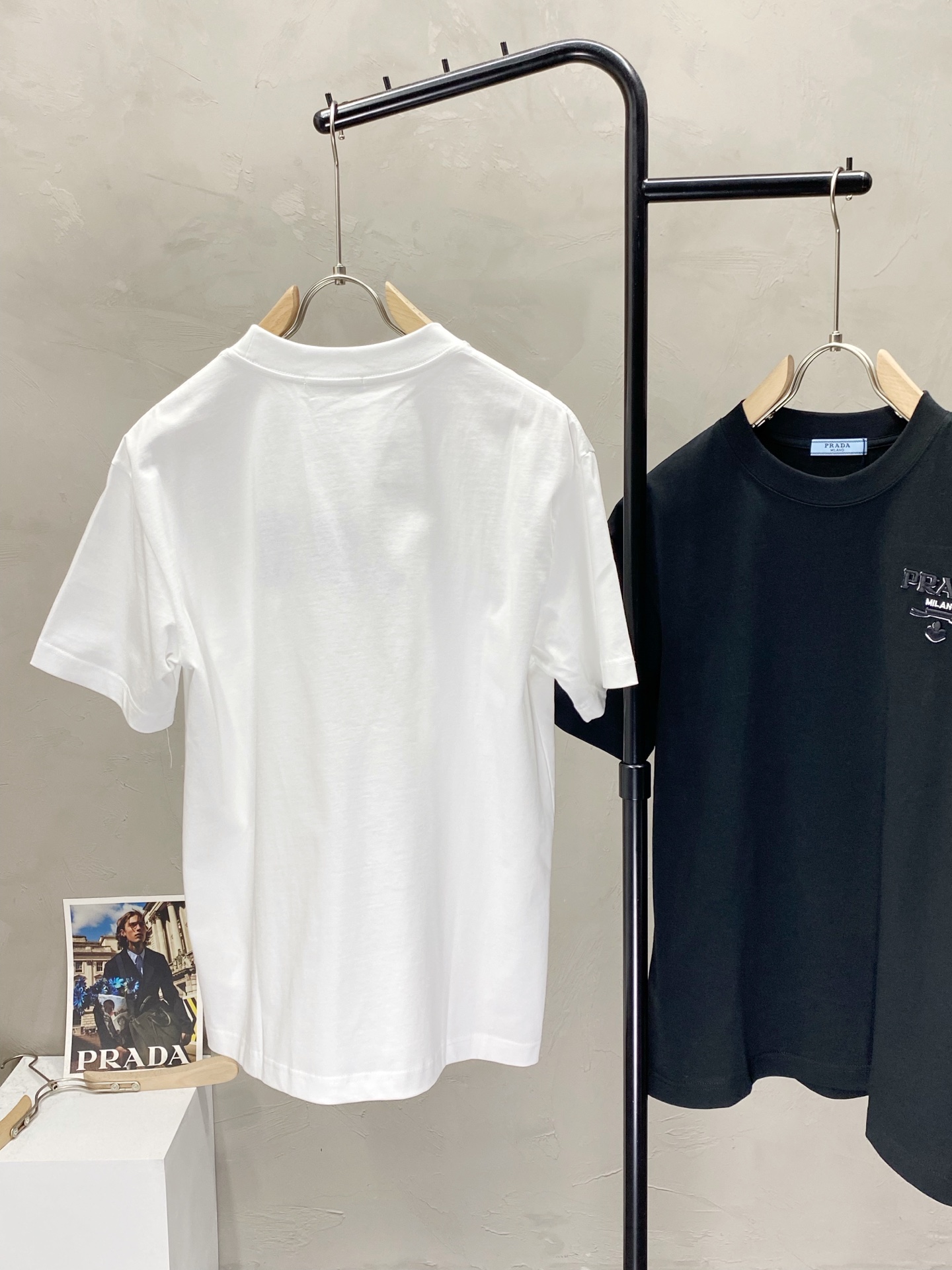  。Prada普拉达💥独家专供新款原单男士休闲春夏短袖 高端定制 高端版本 时尚百搭爆款⚠️⚠️✨✨进口