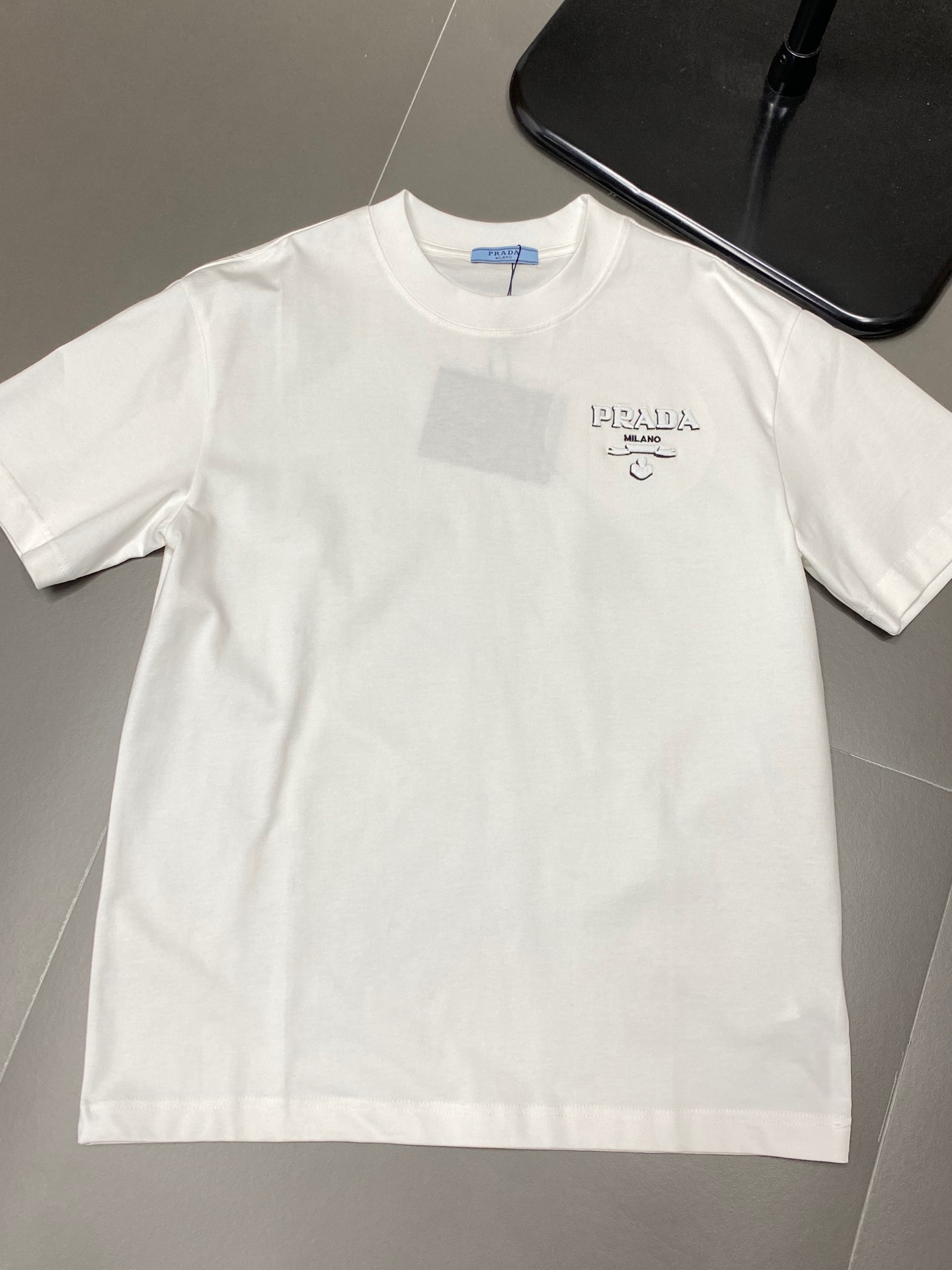  。Prada普拉达💥独家专供新款原单男士休闲春夏短袖 高端定制 高端版本 时尚百搭爆款⚠️⚠️✨✨进口