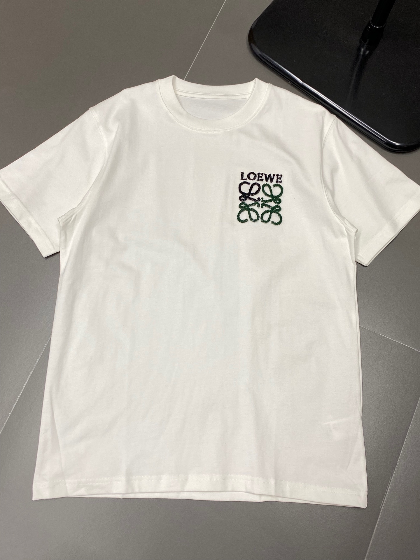  。Loewe罗意威💥独家专供新款原单男士休闲春夏短袖 高端定制 高端版本 时尚百搭爆款⚠️⚠️✨✨进口