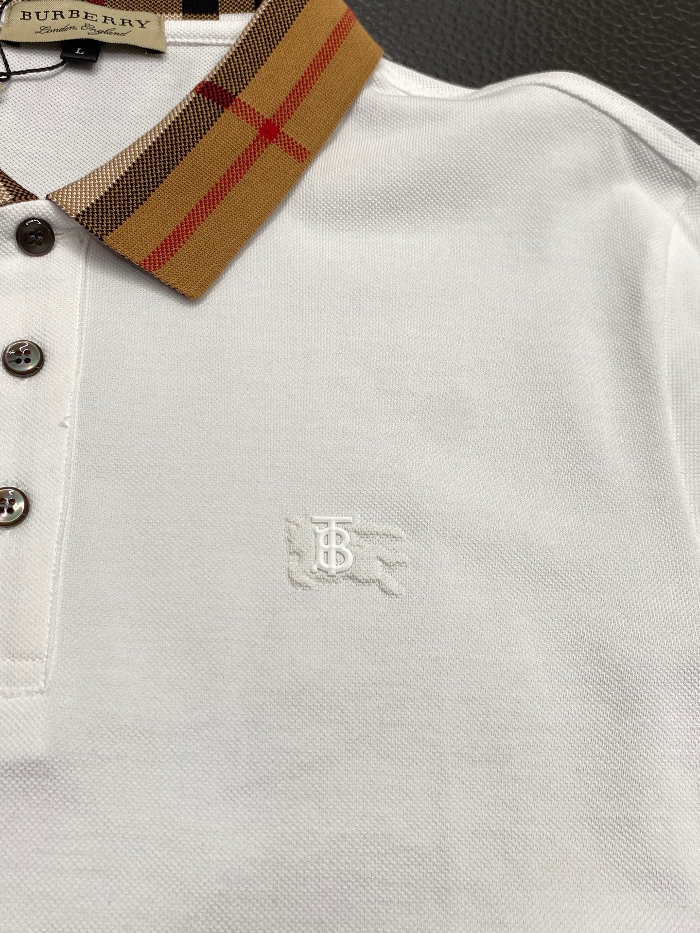  。Burberry巴宝莉💥独家专供新款原单男士休闲翻领短袖 高端定制 高端版本 时尚百搭爆款⚠️⚠️✨