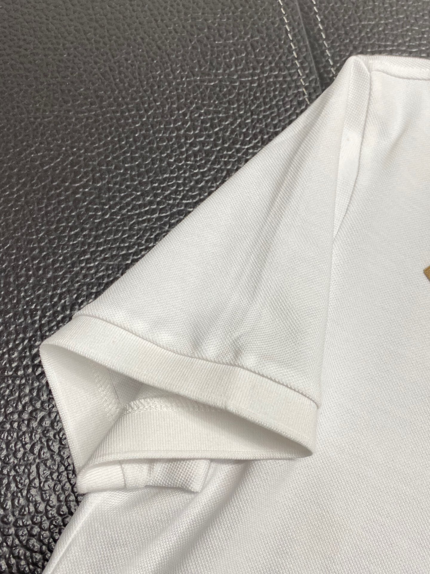  。Burberry巴宝莉💥独家专供新款原单男士休闲翻领短袖 高端定制 高端版本 时尚百搭爆款⚠️⚠️✨