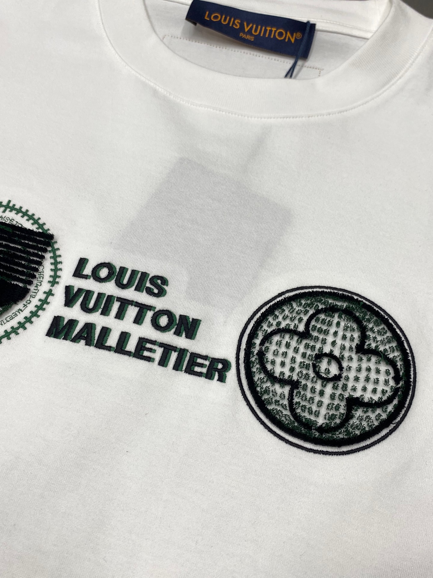  。Louis Vuitton路易威登💥独家专供新款原单男士休闲短袖 高端定制 高版本 时尚百搭爆款⚠️