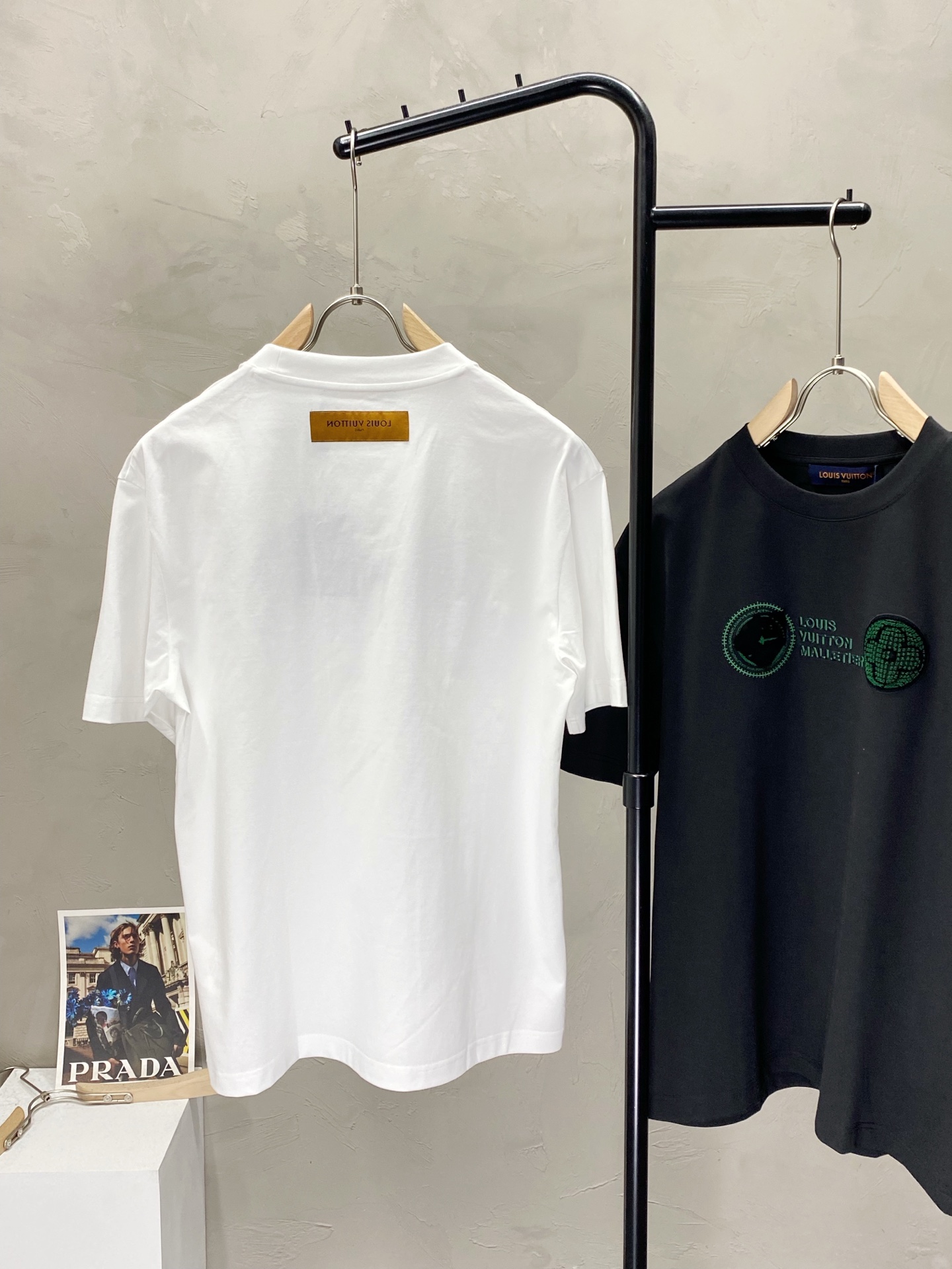  。Louis Vuitton路易威登💥独家专供新款原单男士休闲短袖 高端定制 高版本 时尚百搭爆款⚠️