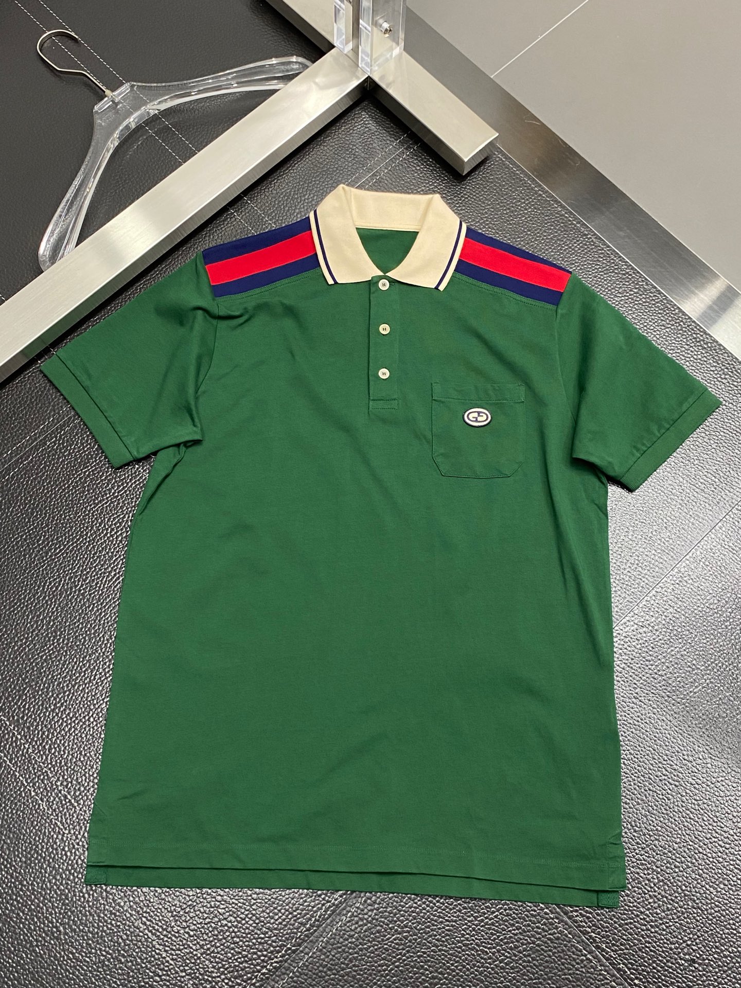  。Gucci古驰💥独家专供新款原单男士休闲翻领短袖 高端  高端版本 时尚百搭爆款⚠️⚠️✨✨进口面料