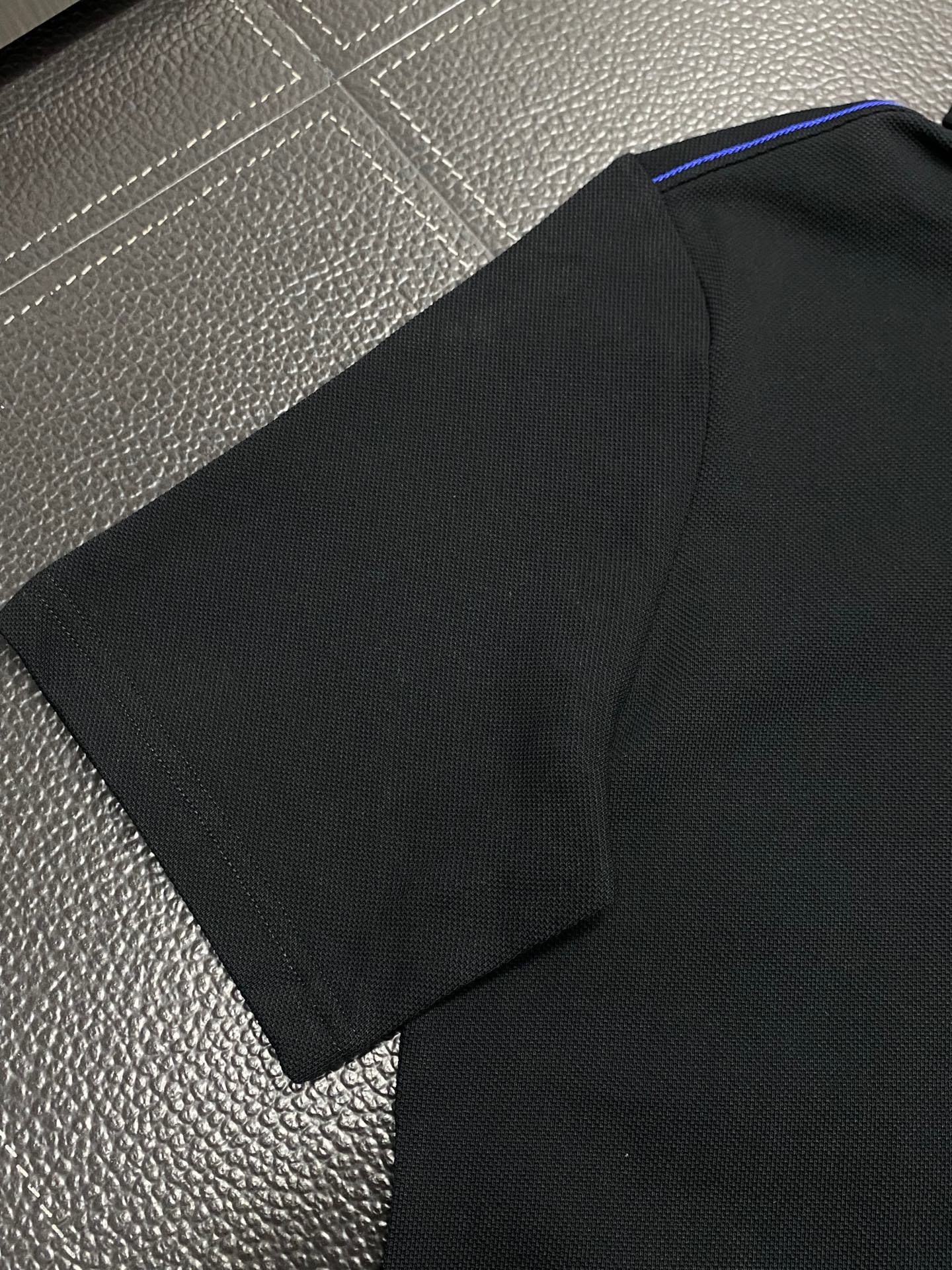  。Burberry巴宝莉💥独家专供新款原单男士休闲翻领短袖 高端  高端版本 时尚百搭爆款⚠️⚠️✨✨