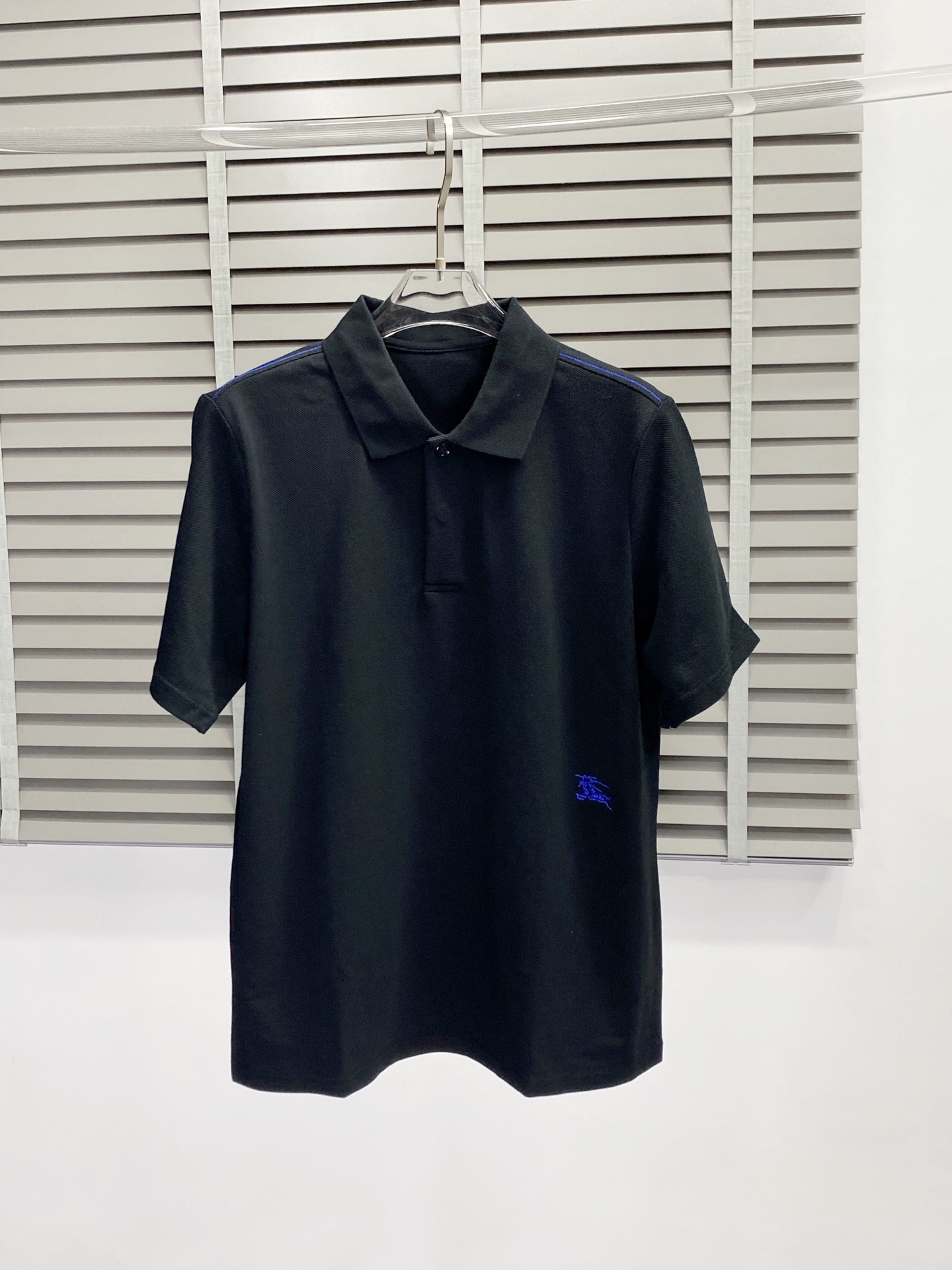  。Burberry巴宝莉💥独家专供新款原单男士休闲翻领短袖 高端  高端版本 时尚百搭爆款⚠️⚠️✨✨