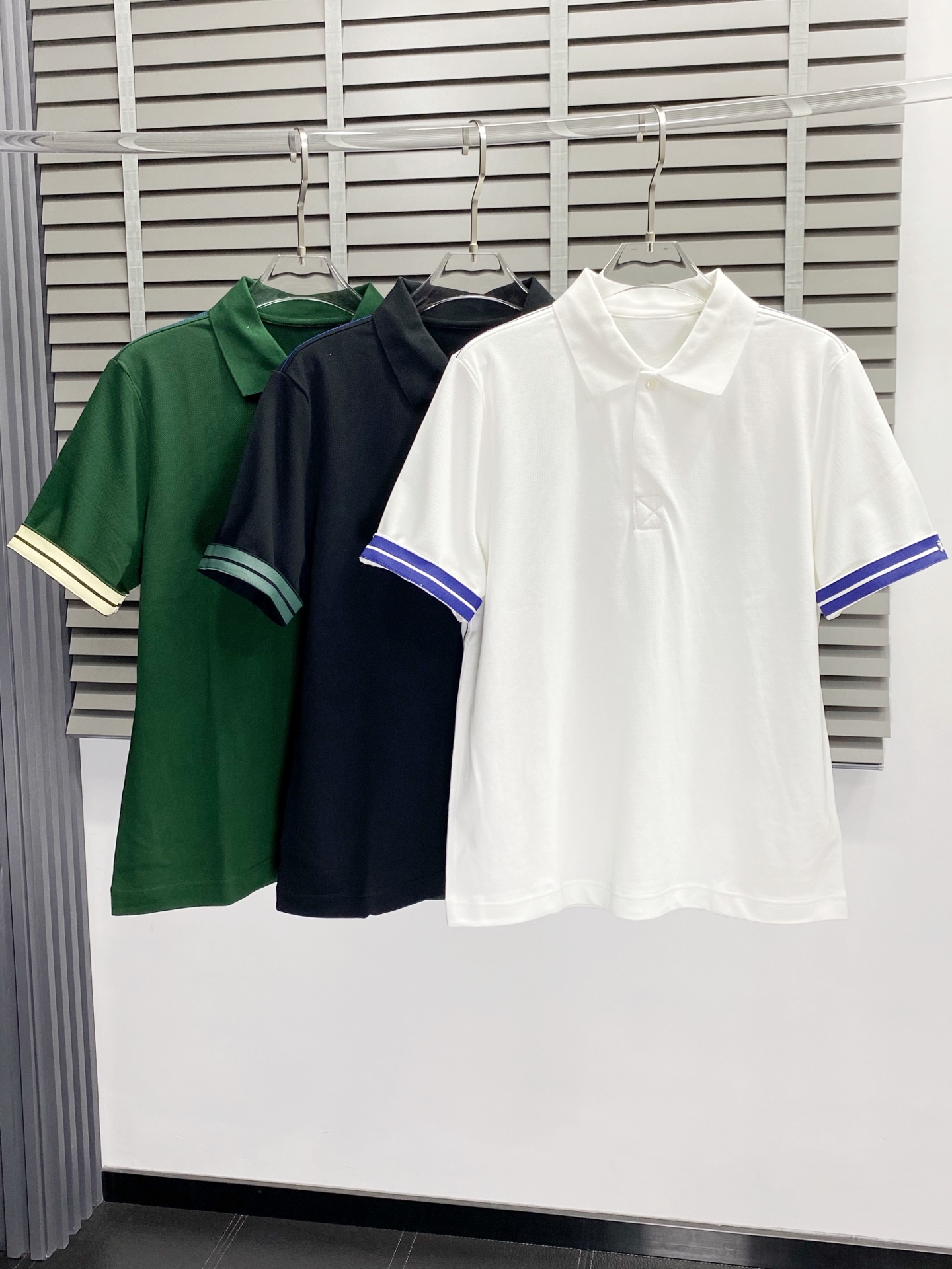  。Burberry巴宝莉💥独家专供新款原单男士休闲翻领短袖 高端  高端版本 时尚百搭爆款⚠️⚠️✨✨