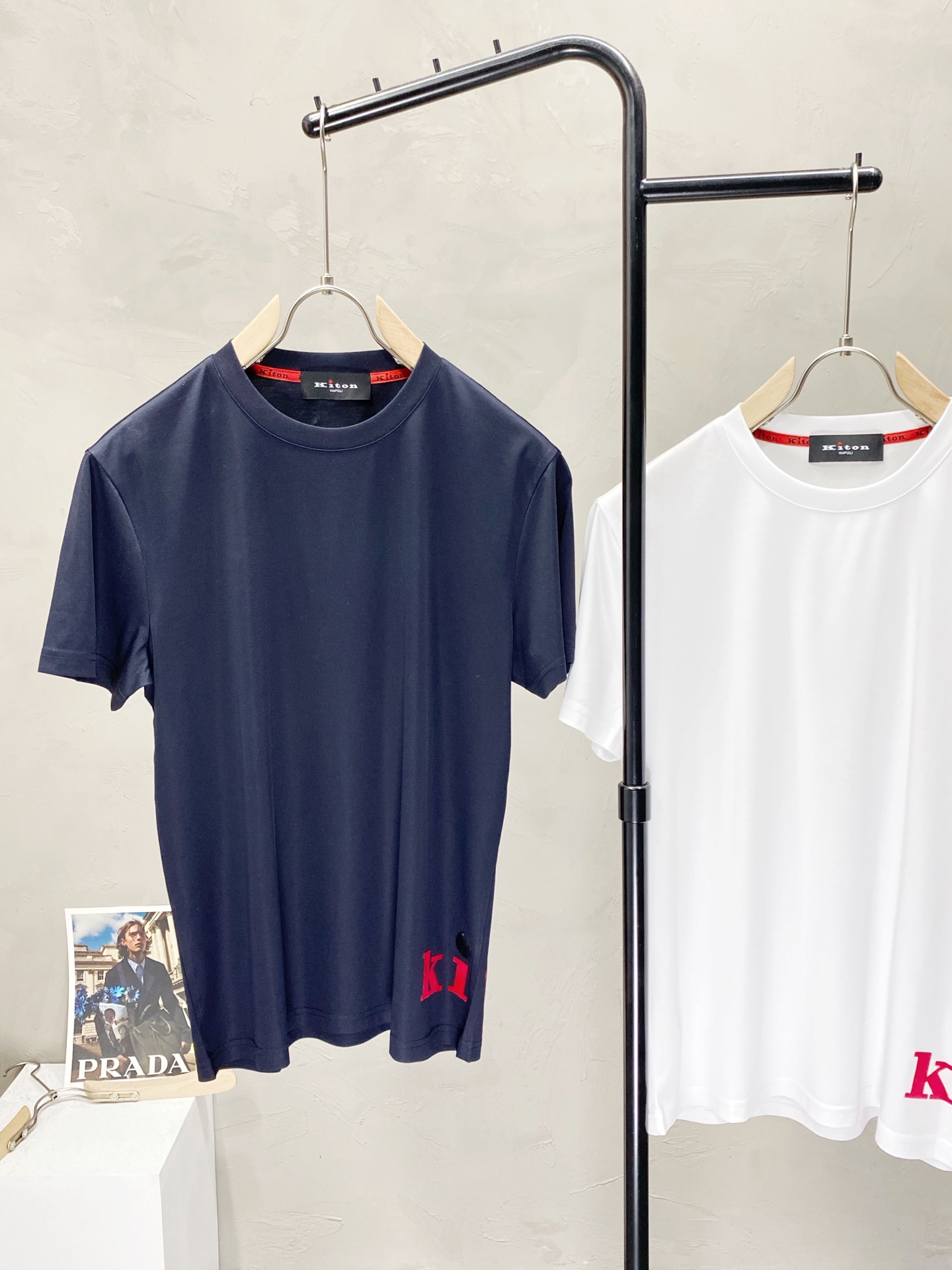  。KITON💥独家专供新款原单男士休闲短袖 高端  高端版本 时尚百搭爆款⚠️⚠️✨✨进口面料 手感超